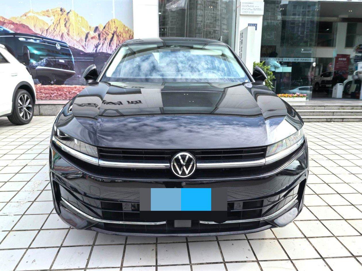 Volkswagen 2024 Magotan 2.0TSI 380TSI Premium Edition Da Mai Bag Automatic Gear 2