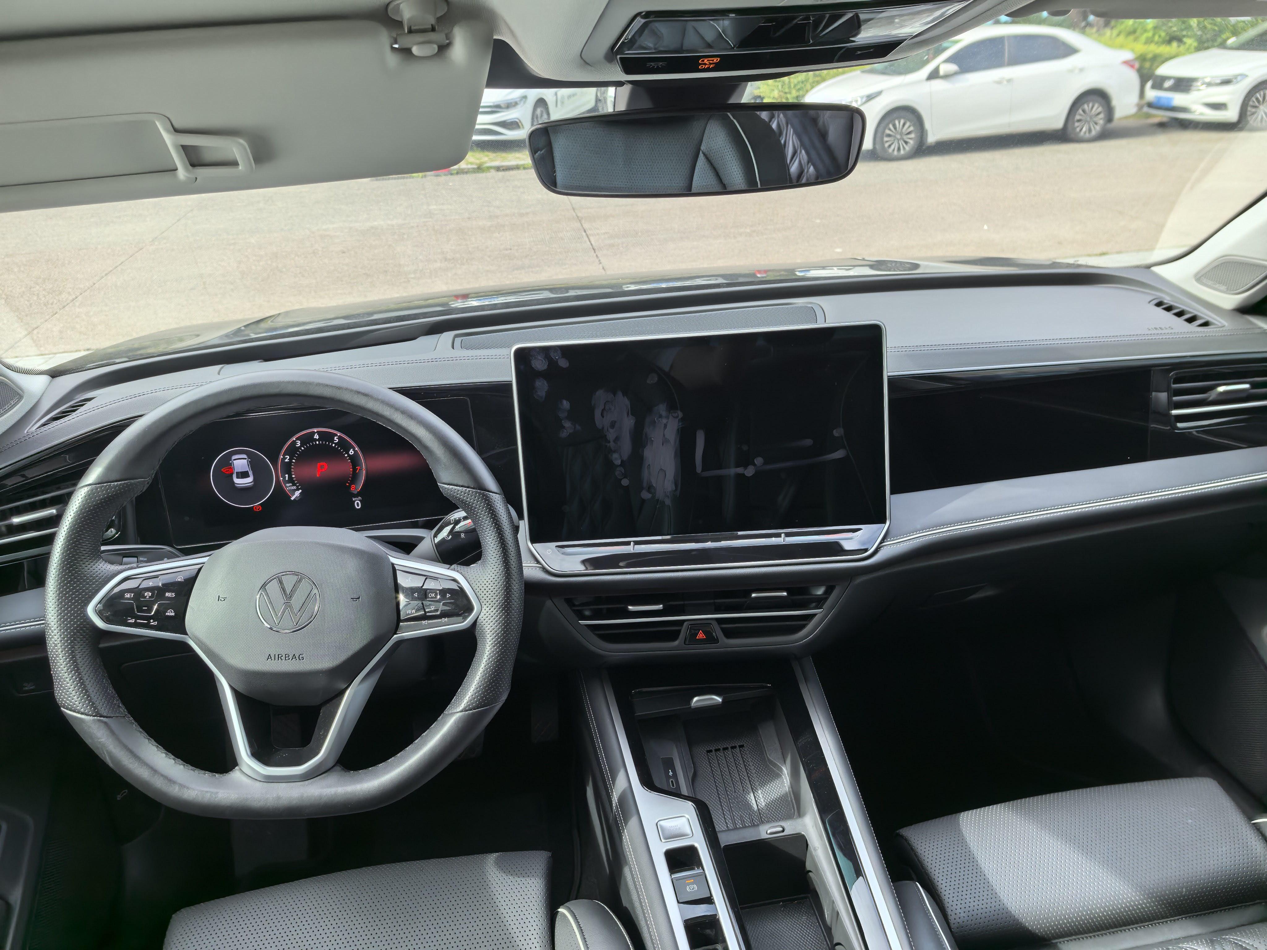 Volkswagen 2024 Magotan 2.0TSI 380TSI Premium Edition Da Mai Bag Automatic Gear 4
