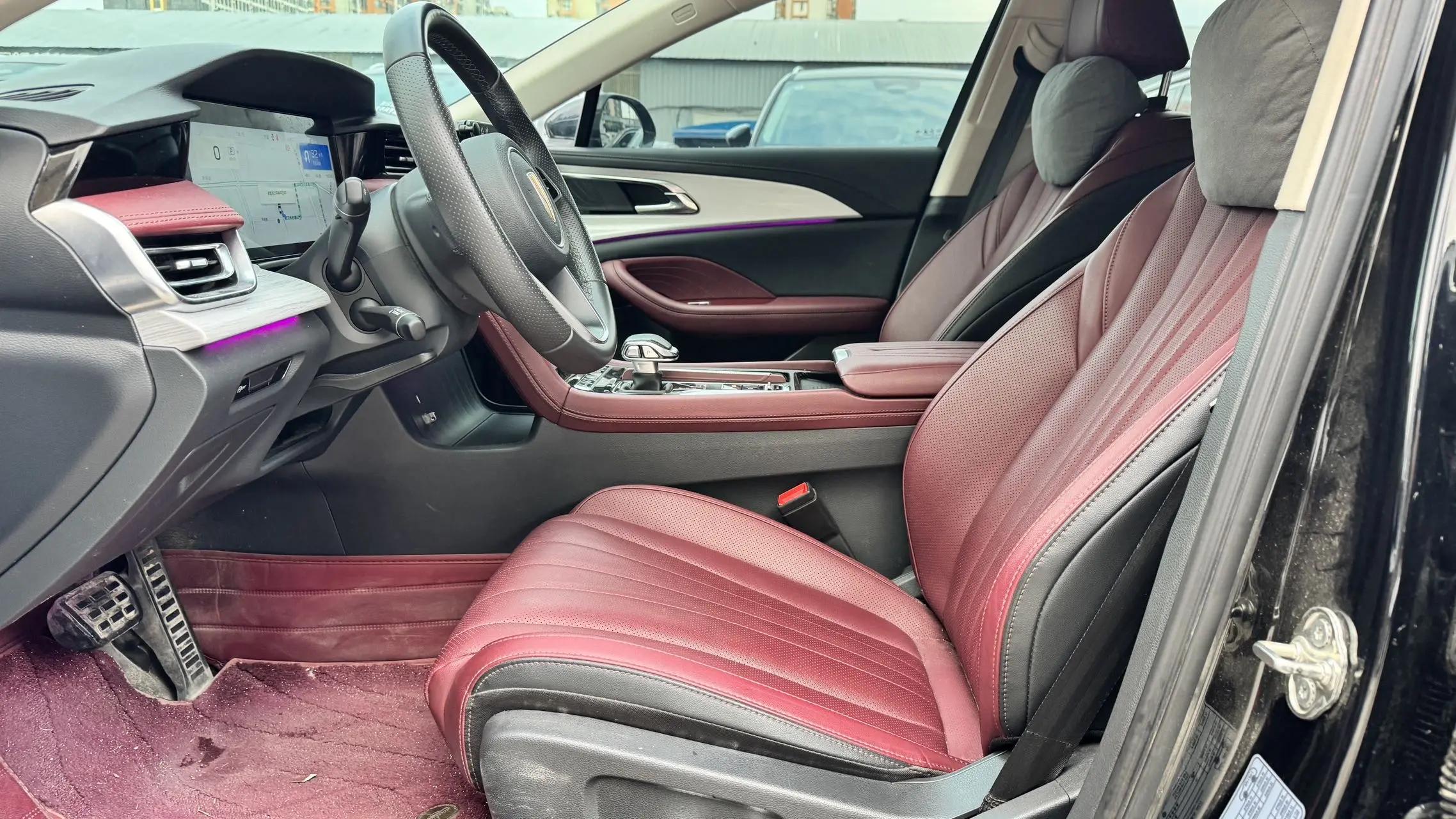 HongQi H5 2024 2.0T Auto Zhilian Flag Chang Edition 5