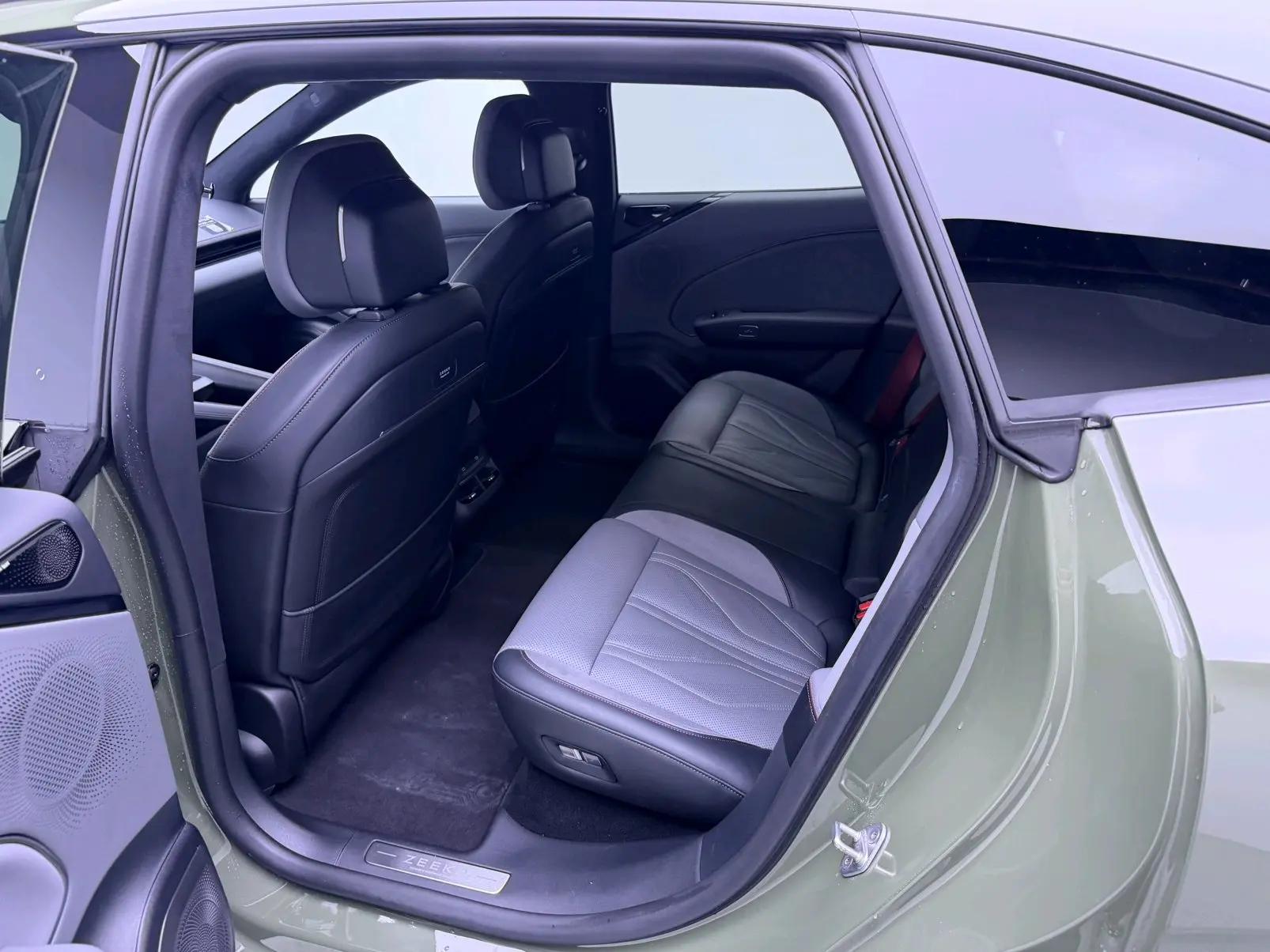 Zeekr 2025 Zeekr 007GT Rear-Wheel Drive Intelligent Driving Version 75kWh Automatic 6