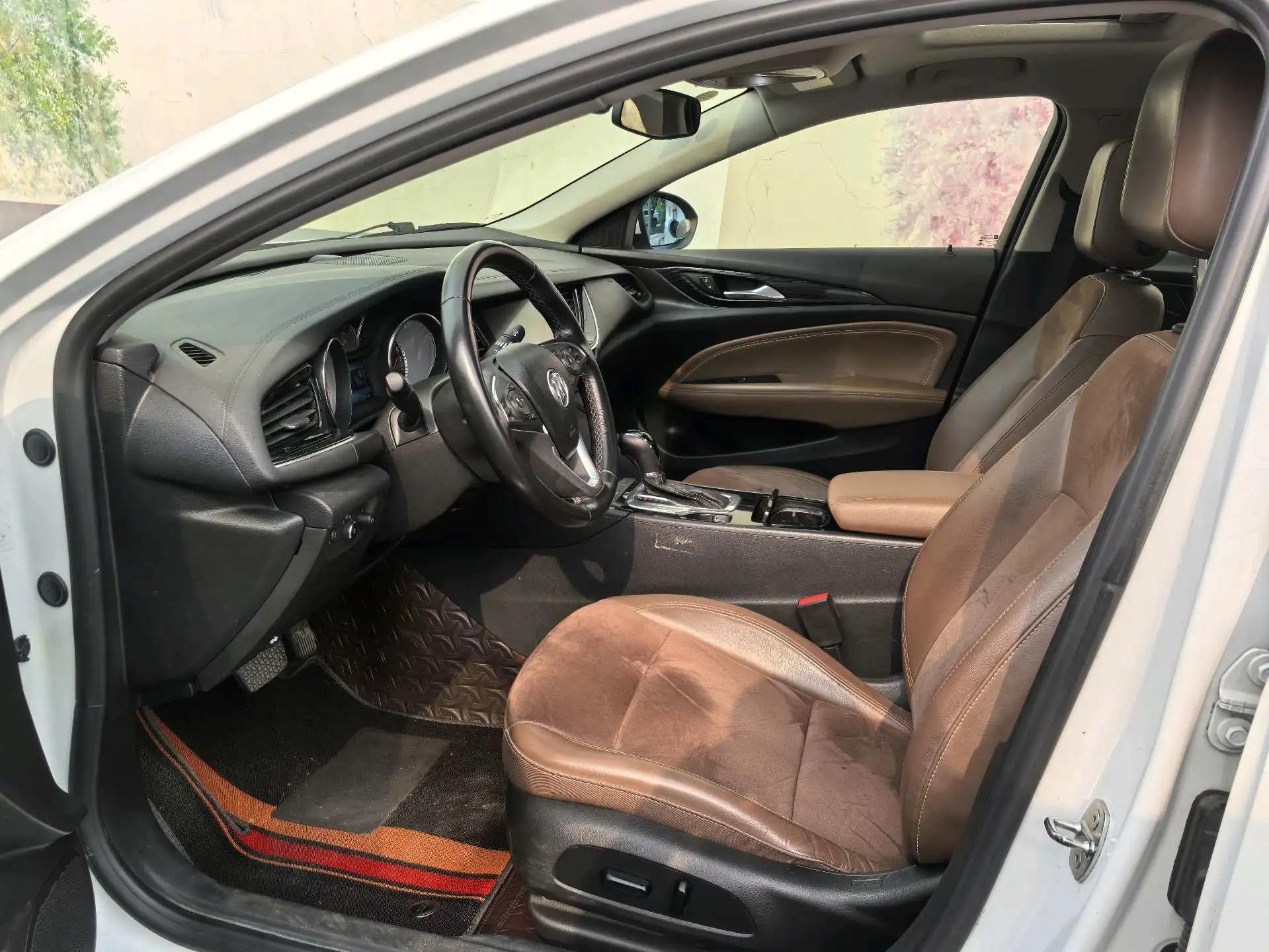 Regal 2019 20T Elite National V 4