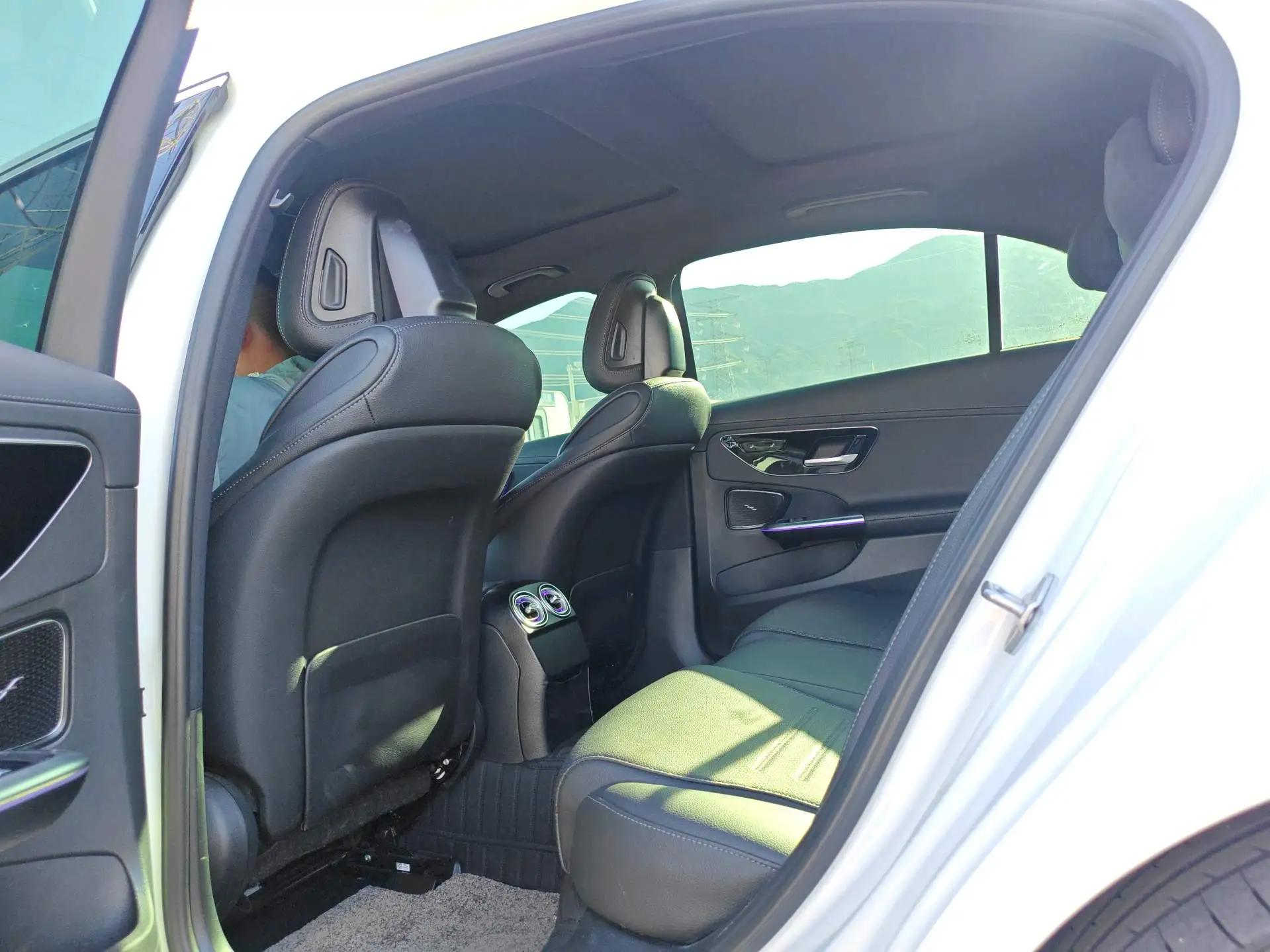 Mercedes Benz Class C New Energy 2023 C 350 eL 3