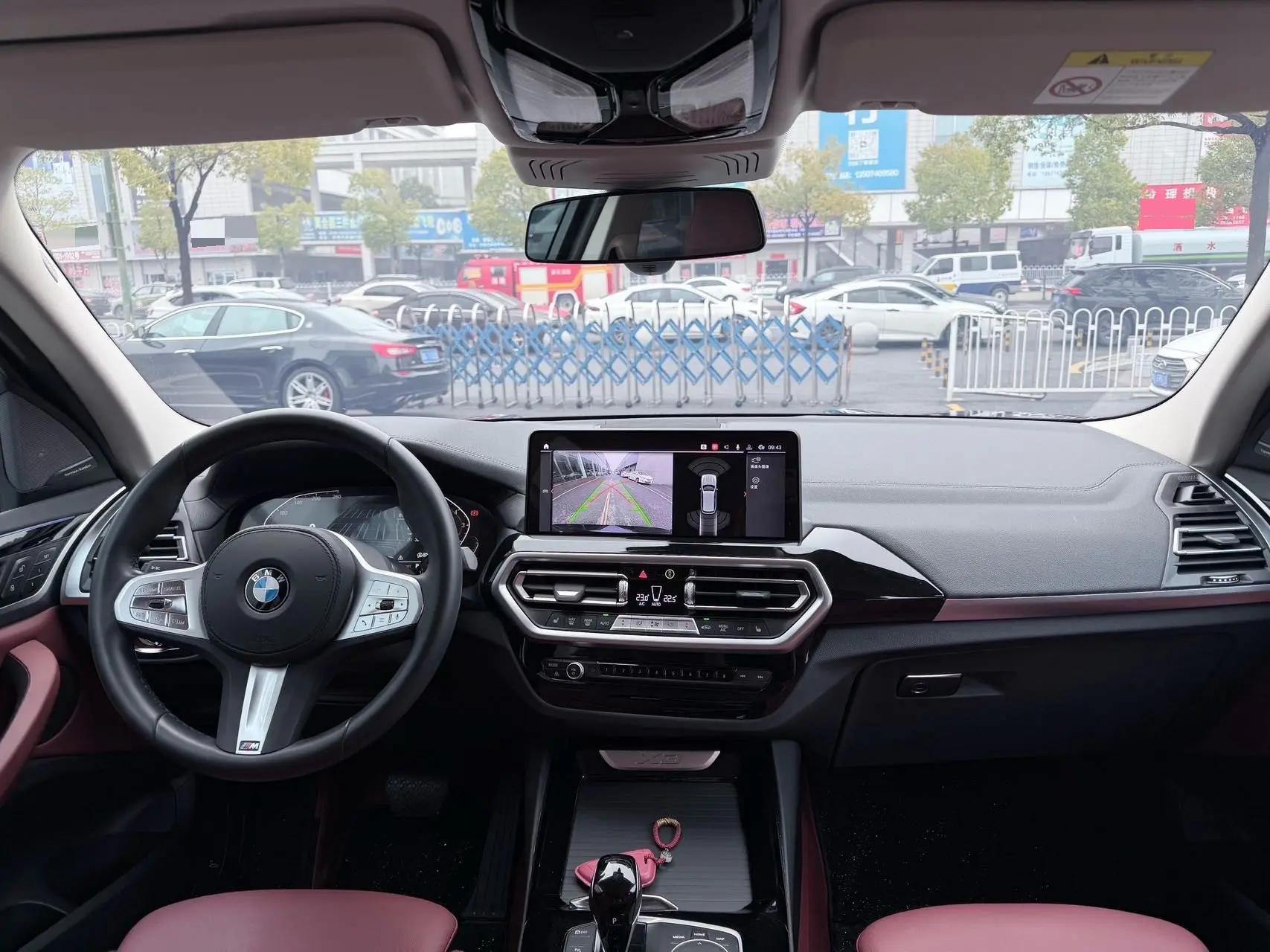 BMW X3 2022 xDrive25i M sports suit 7