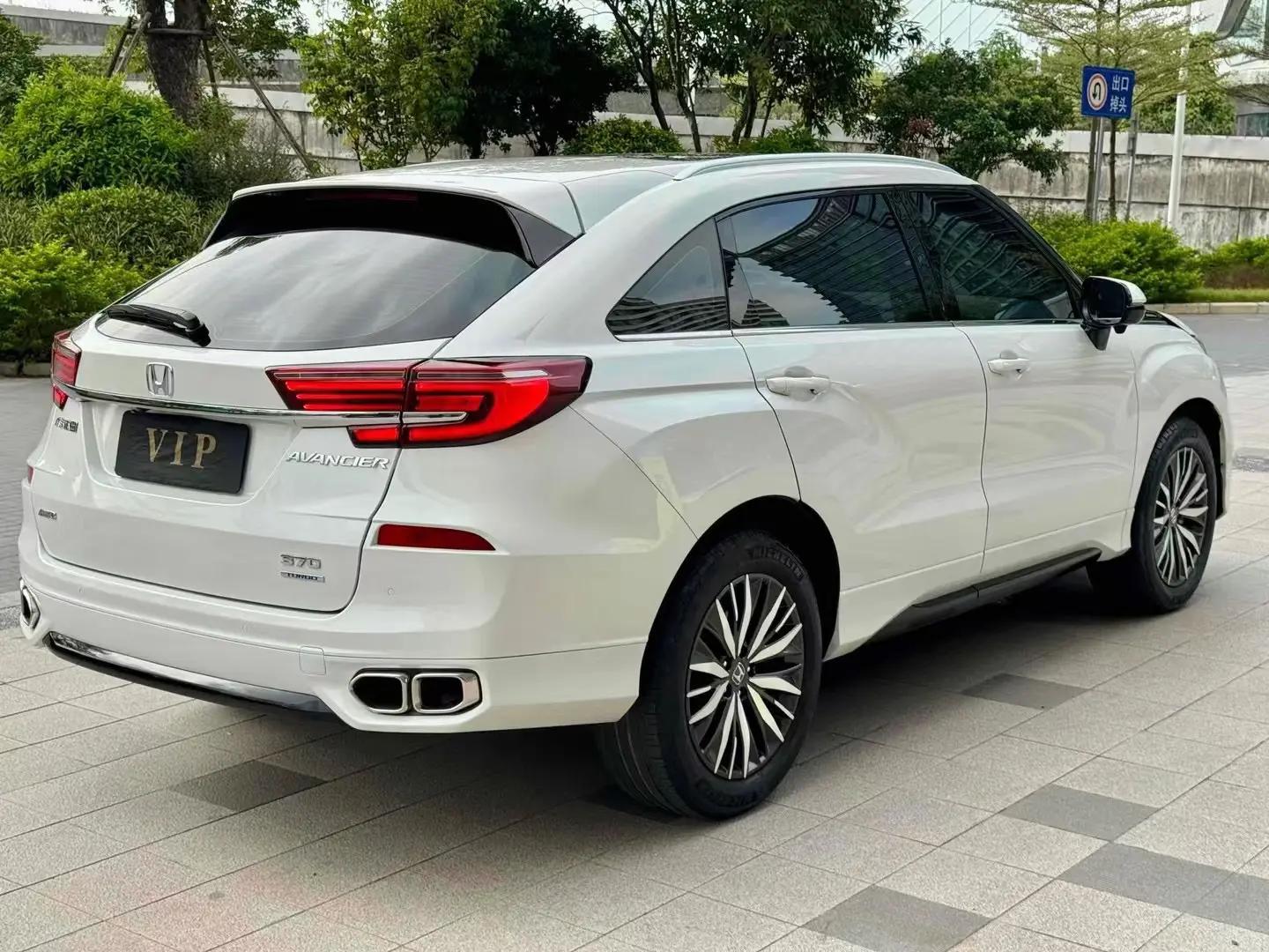Crown Road 2020 370TURBO 4-wheel Drive Premium Edition 6