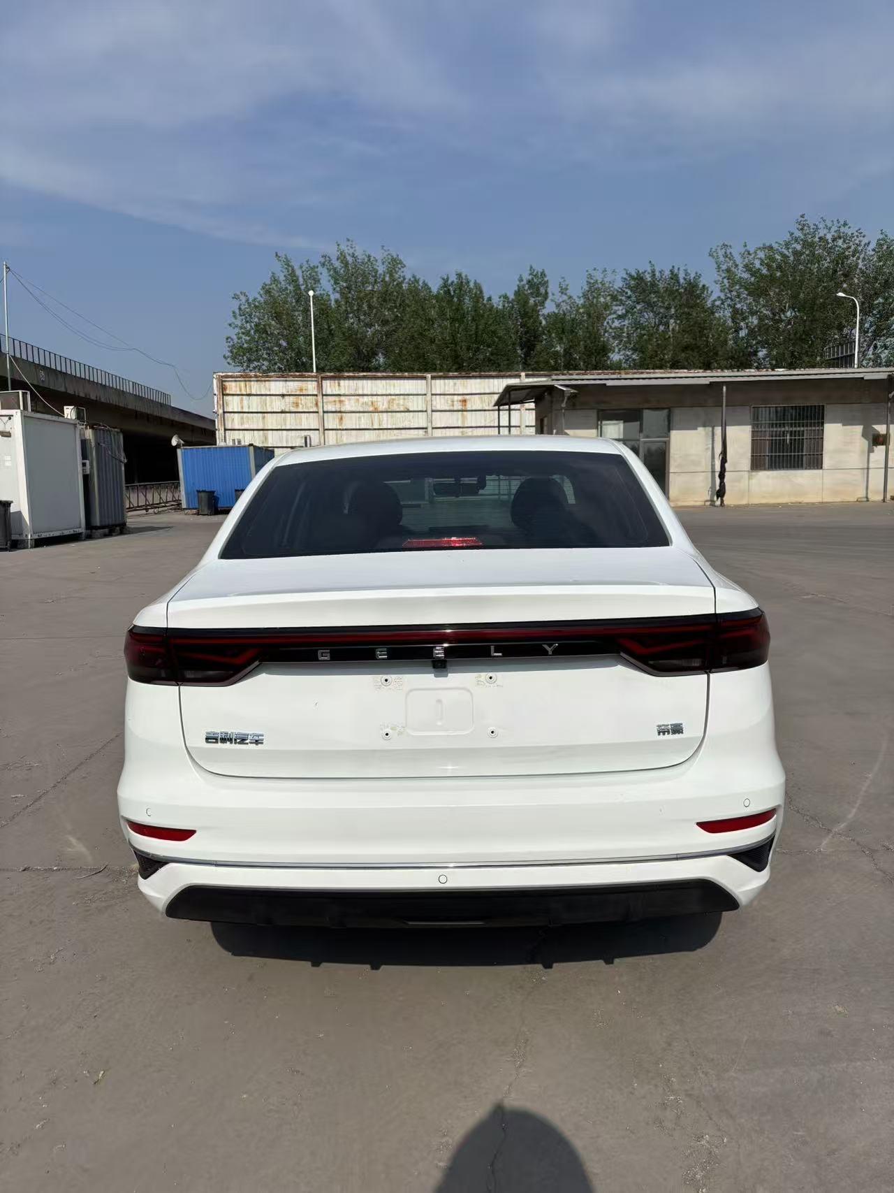 Emgrand 2023 4th Generation Champion Edition 1.5L CVT Honorable Model 4