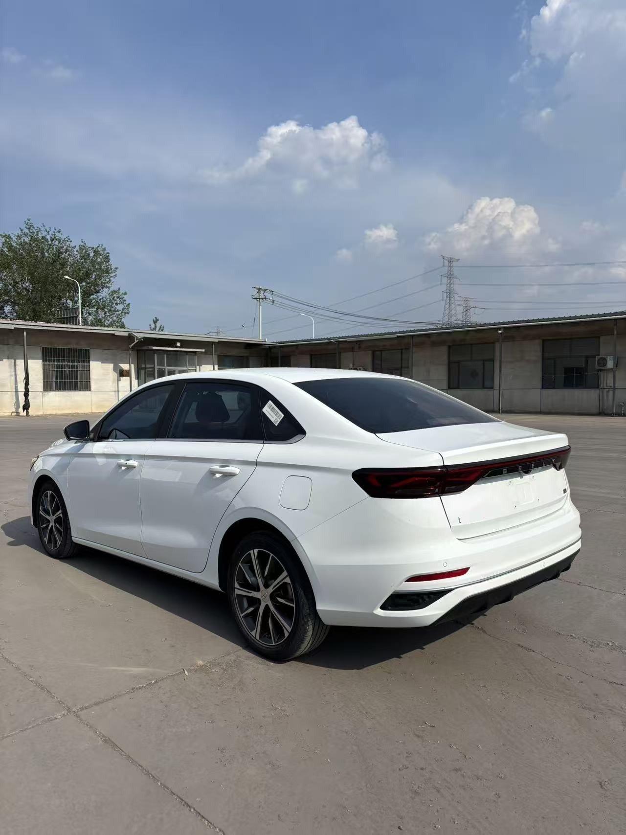 Emgrand 2023 4th Generation Champion Edition 1.5L CVT Honorable Model 5