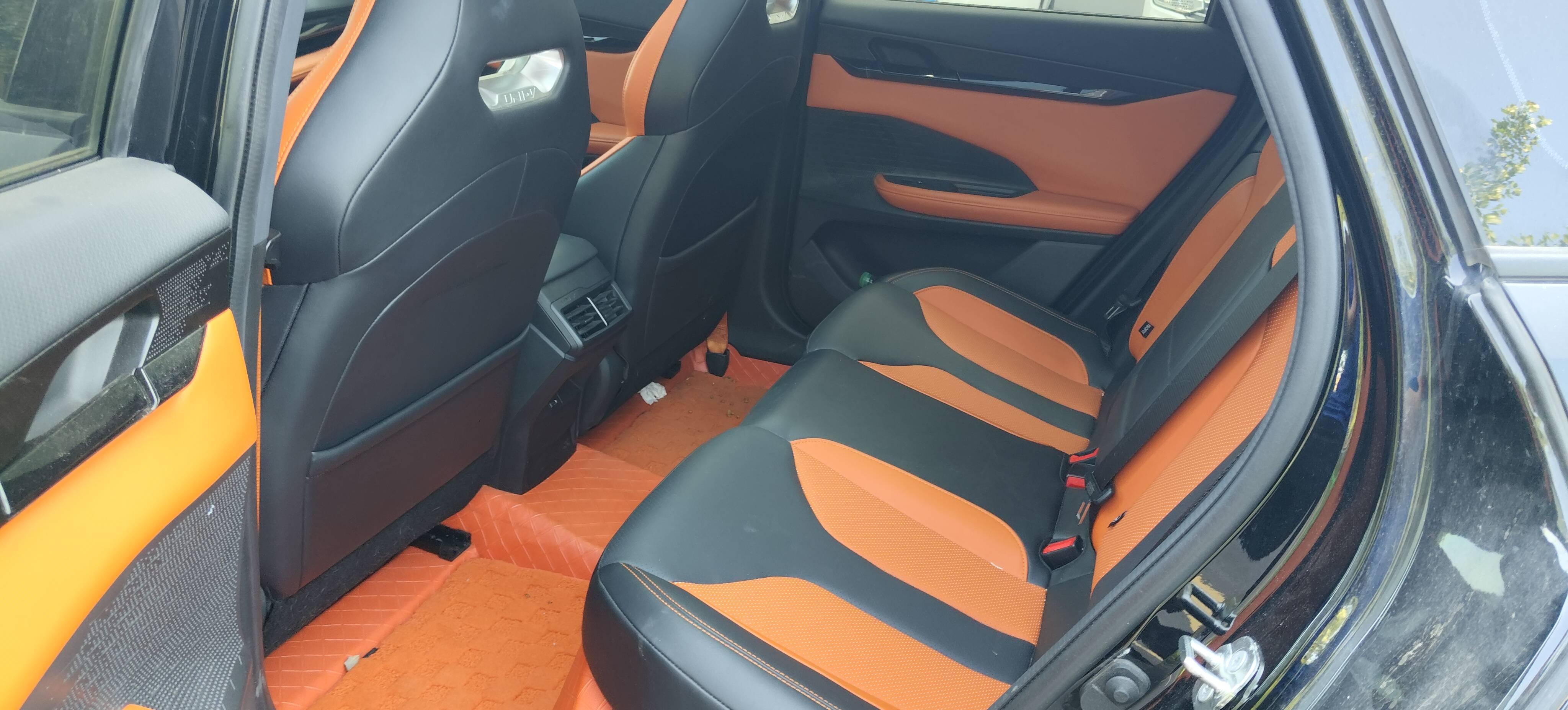 ChangAn 2024 UNI-V 2.0T High Energy Edition Automatic Gear 4