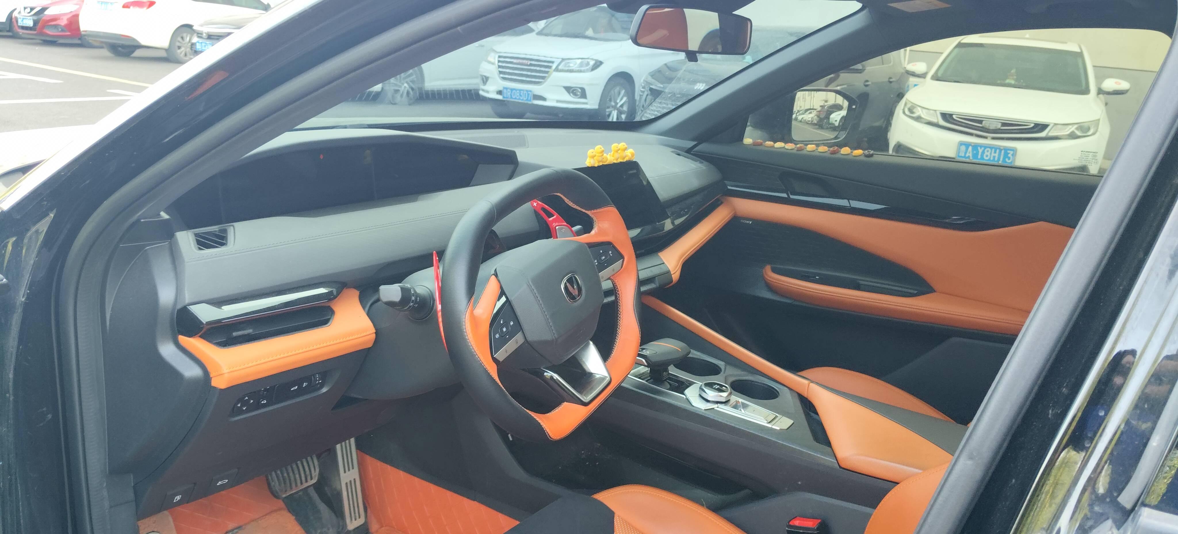 ChangAn 2024 UNI-V 2.0T High Energy Edition Automatic Gear 5