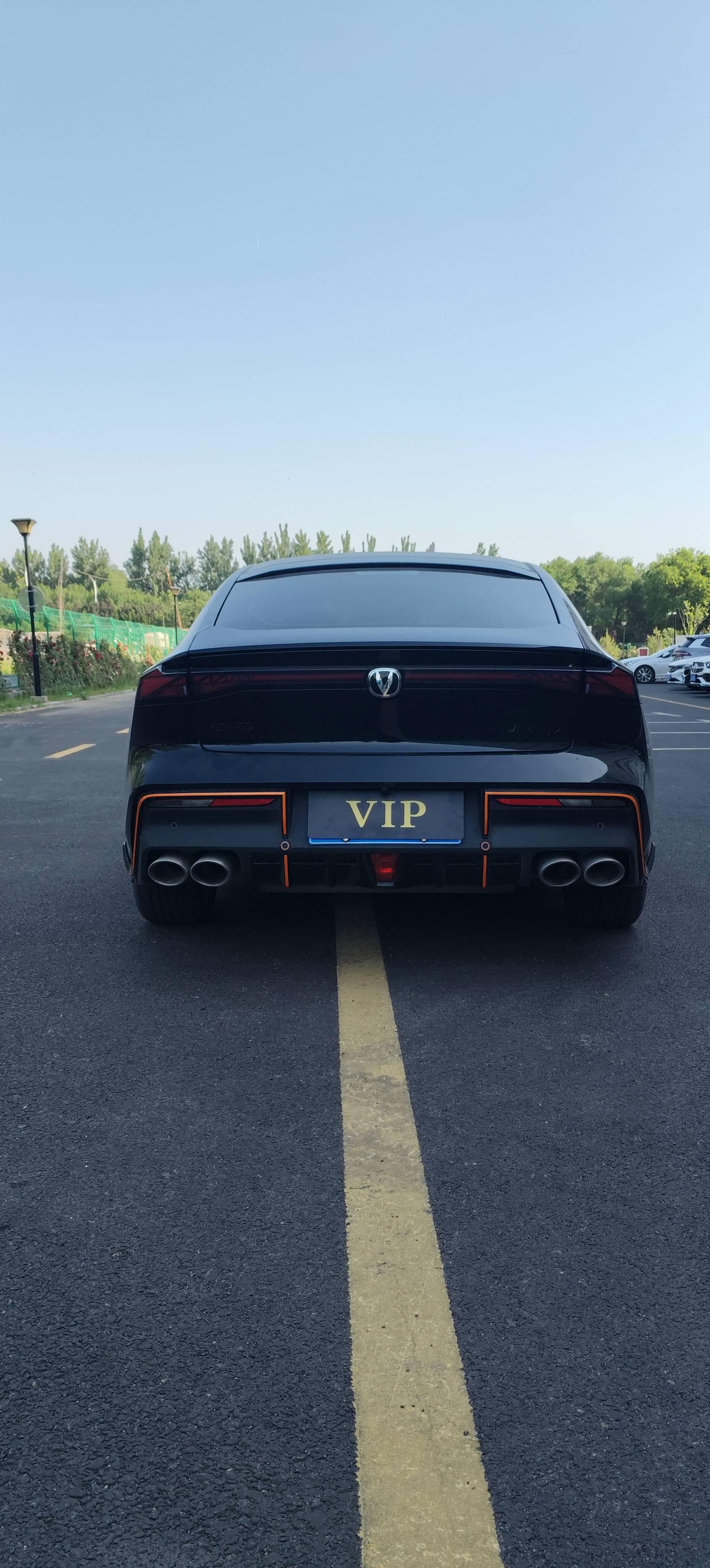ChangAn 2024 UNI-V 2.0T High Energy Edition Automatic Gear 8
