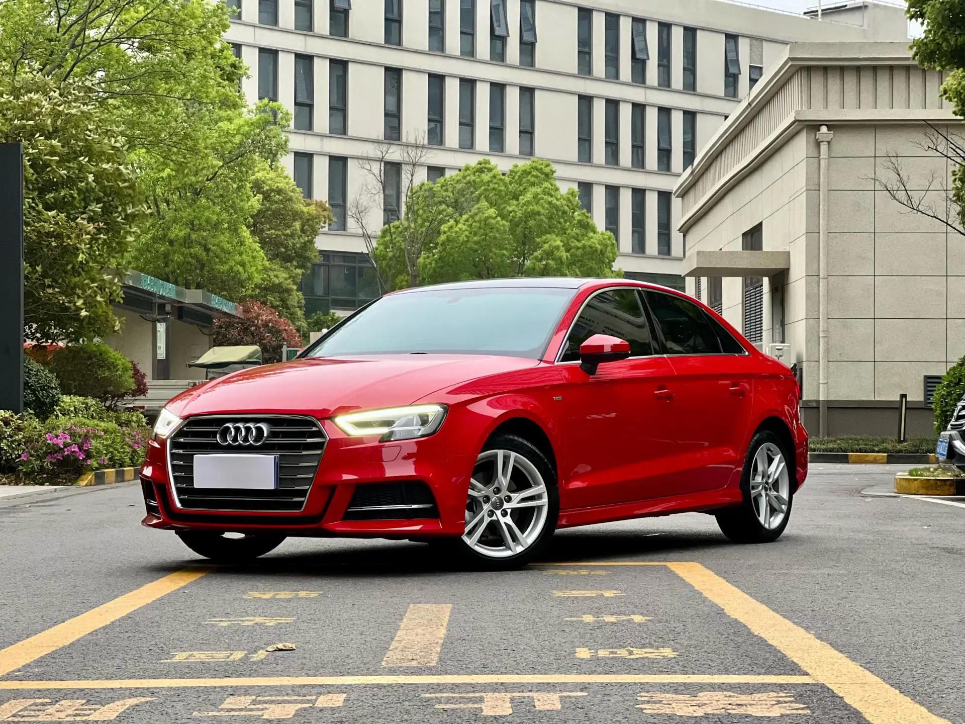 Open image lightbox: Audi A3 2020 Limousine 35 TFSI Fashion Country V