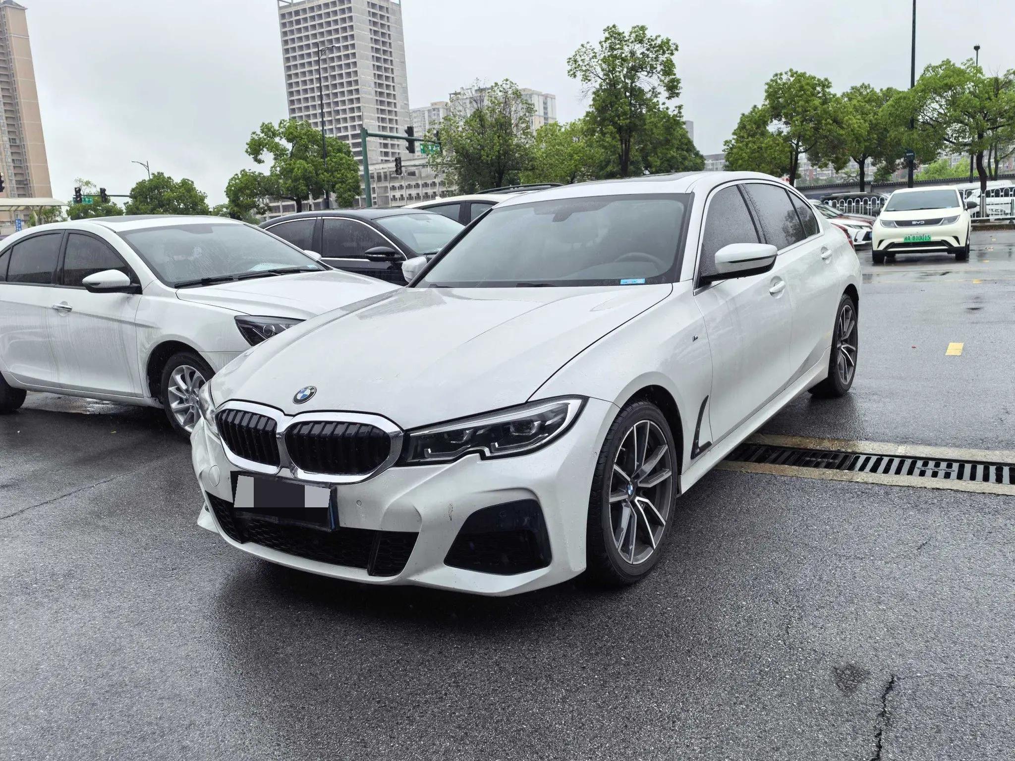 BMW 3 Series 2020 model 320Li M Sport Package