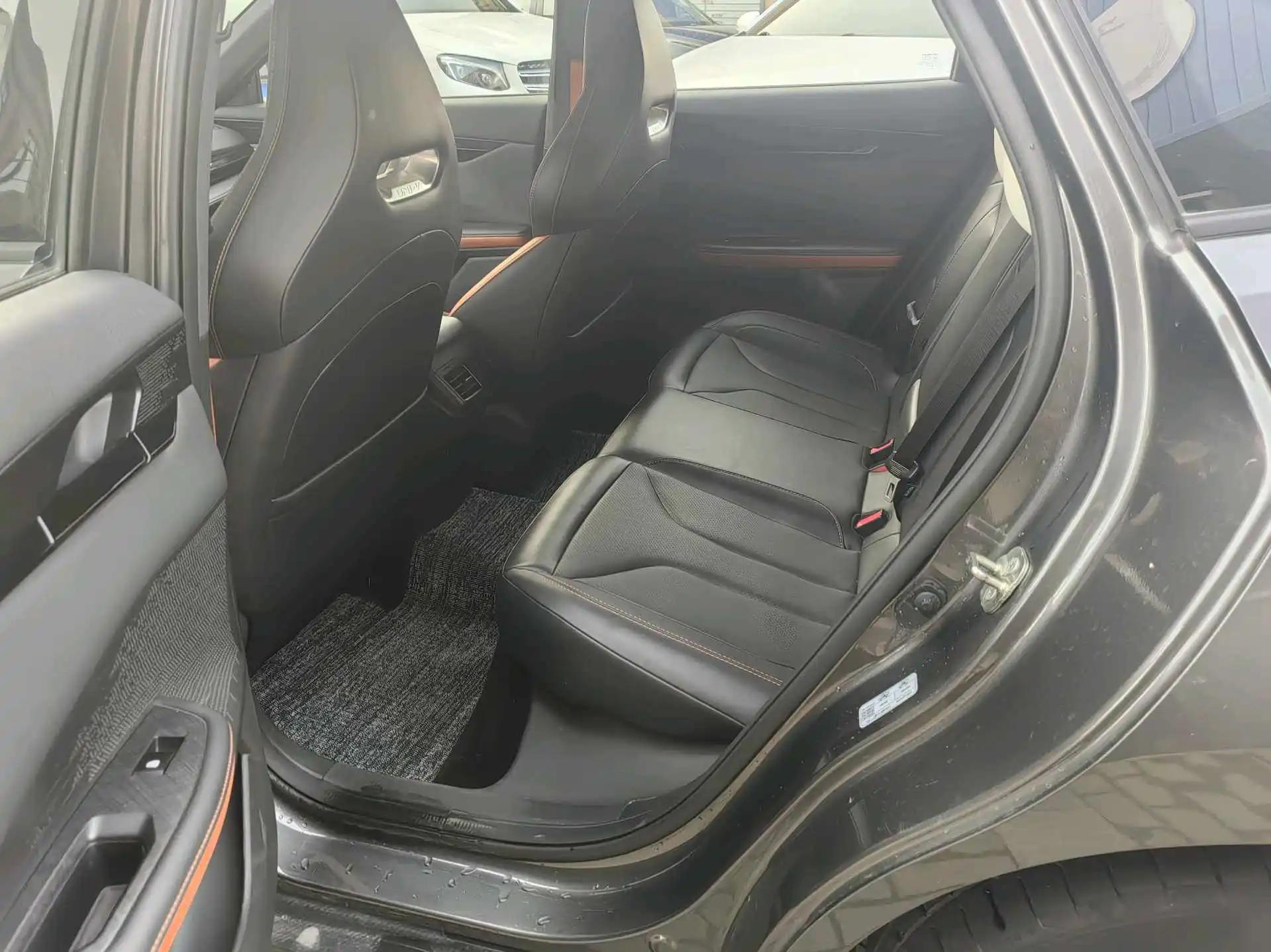 ChangAn 2023 UNI-V 1.5T Prestige Automatic 5