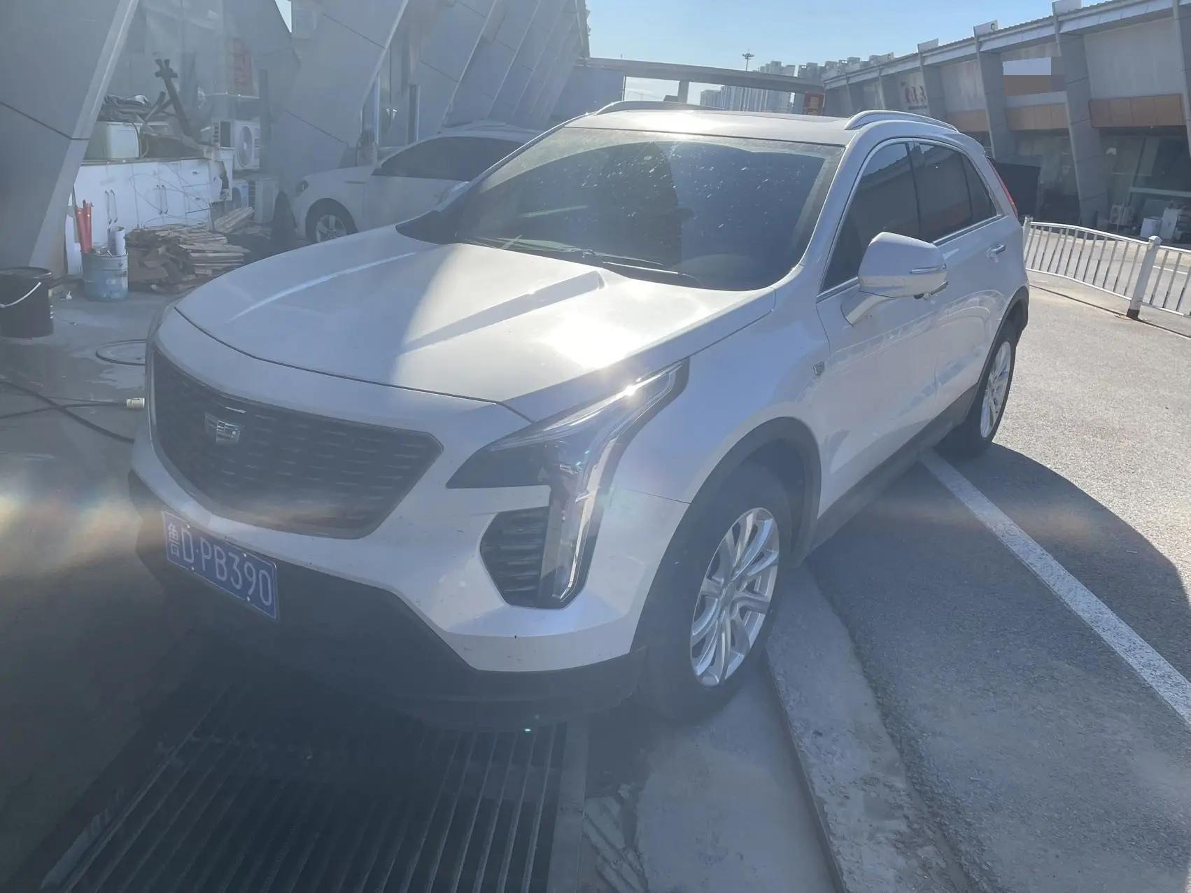 Cadillac XT4 2022 28T Two-Drive Fashion Type