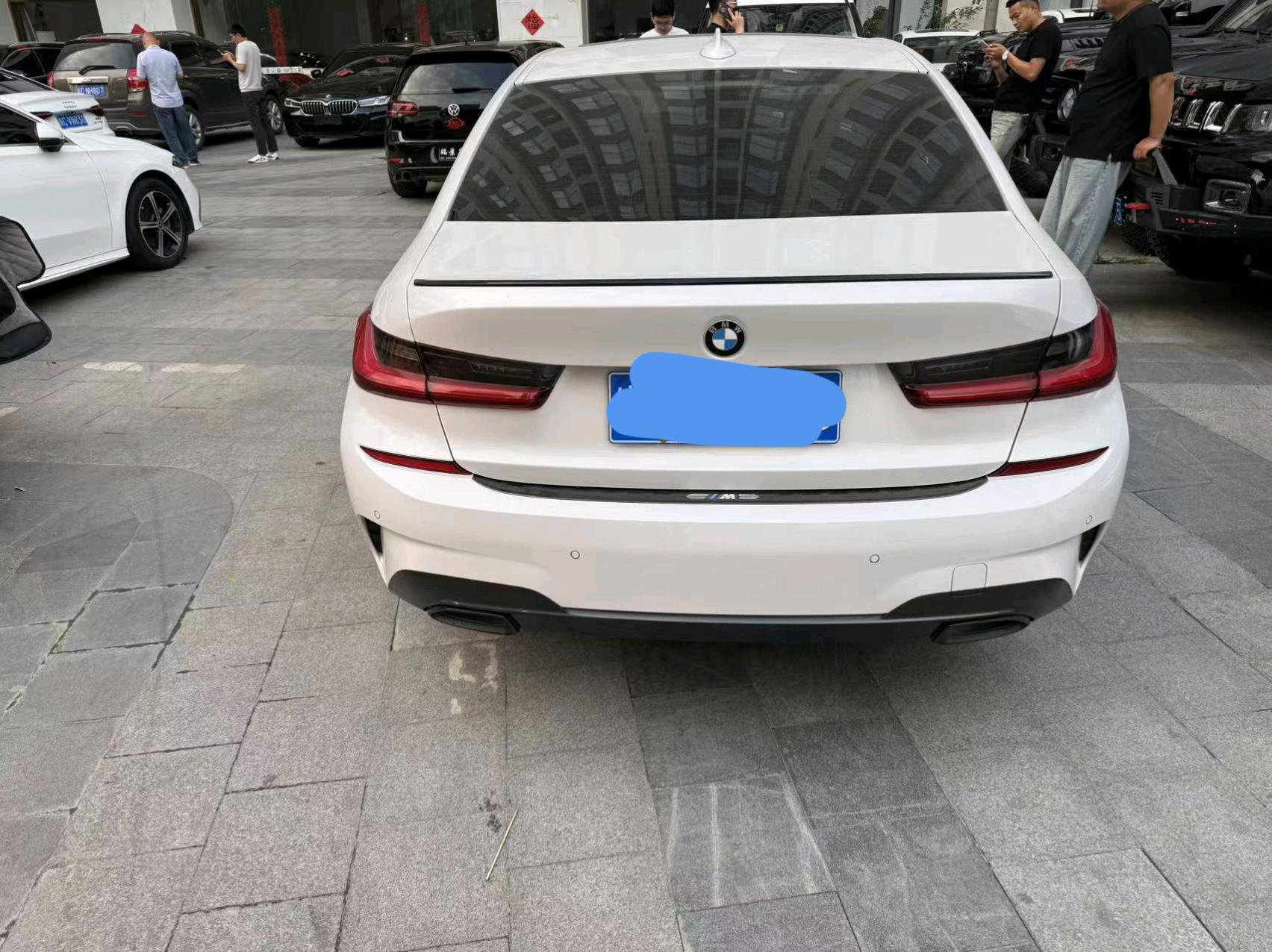 BMW 3 Series 2021 Changed 325Li M Sports Obsidian Night Suit 3