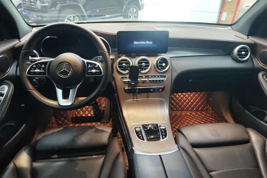 Mercedes Benz GLC 2022 model changed to GLC 260 L 4MATIC luxury model 4