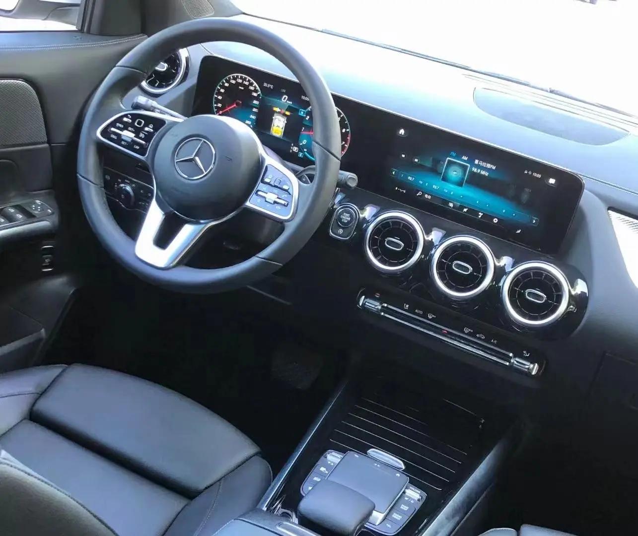 Mercedes Benz GLA 2020 GLA 180 6