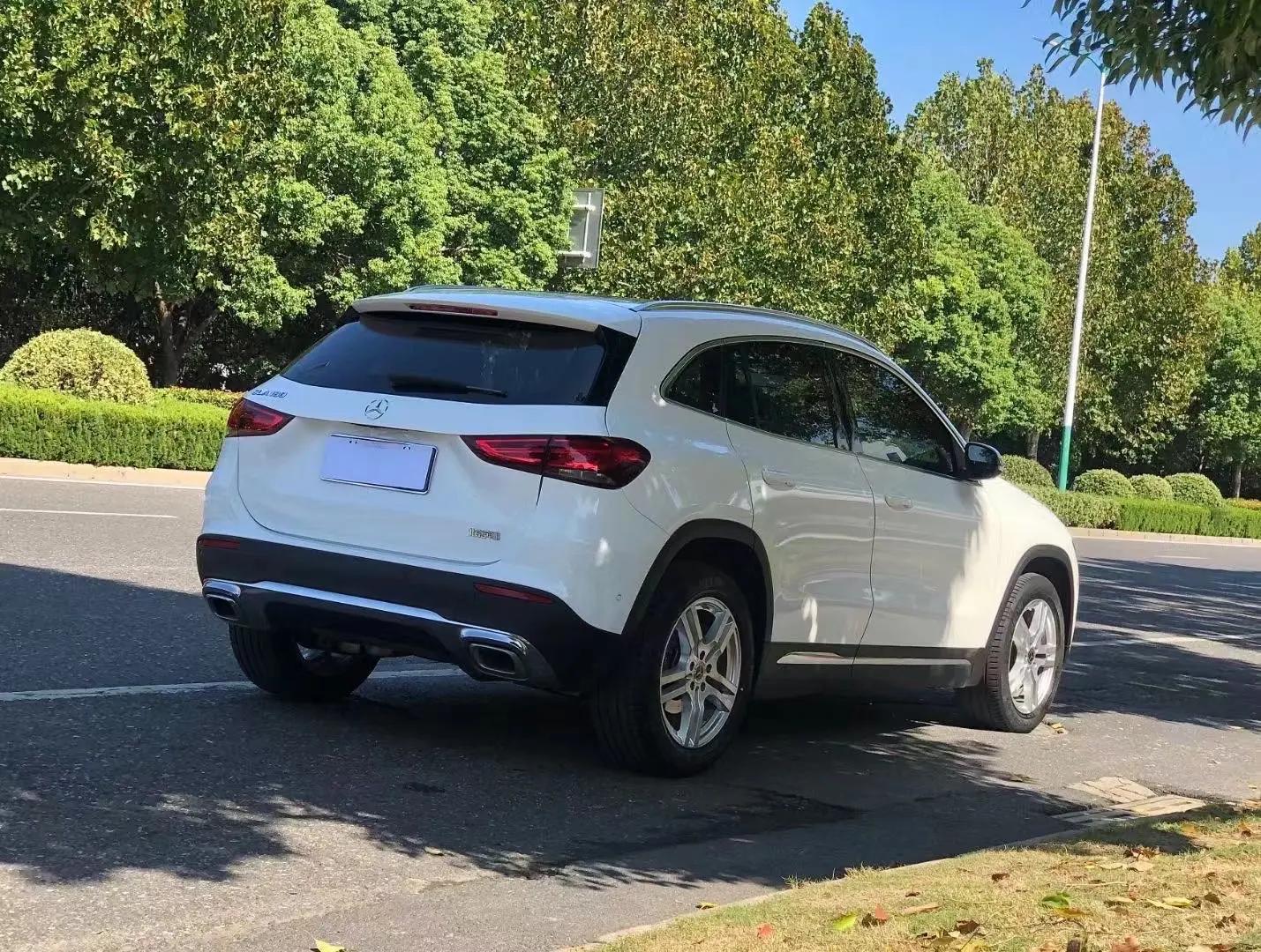 Mercedes Benz GLA 2020 GLA 180 8