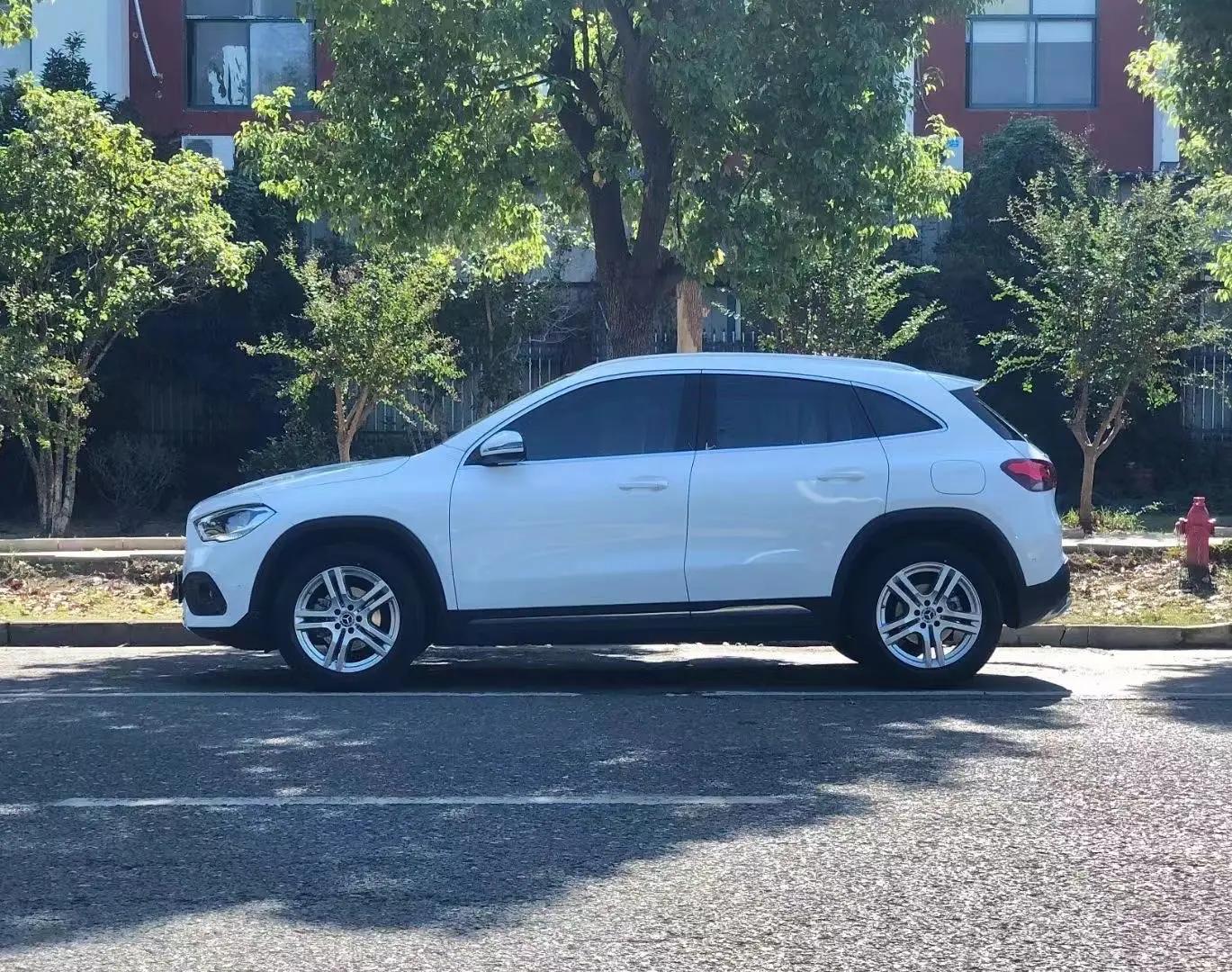 Mercedes Benz GLA 2020 GLA 180 9