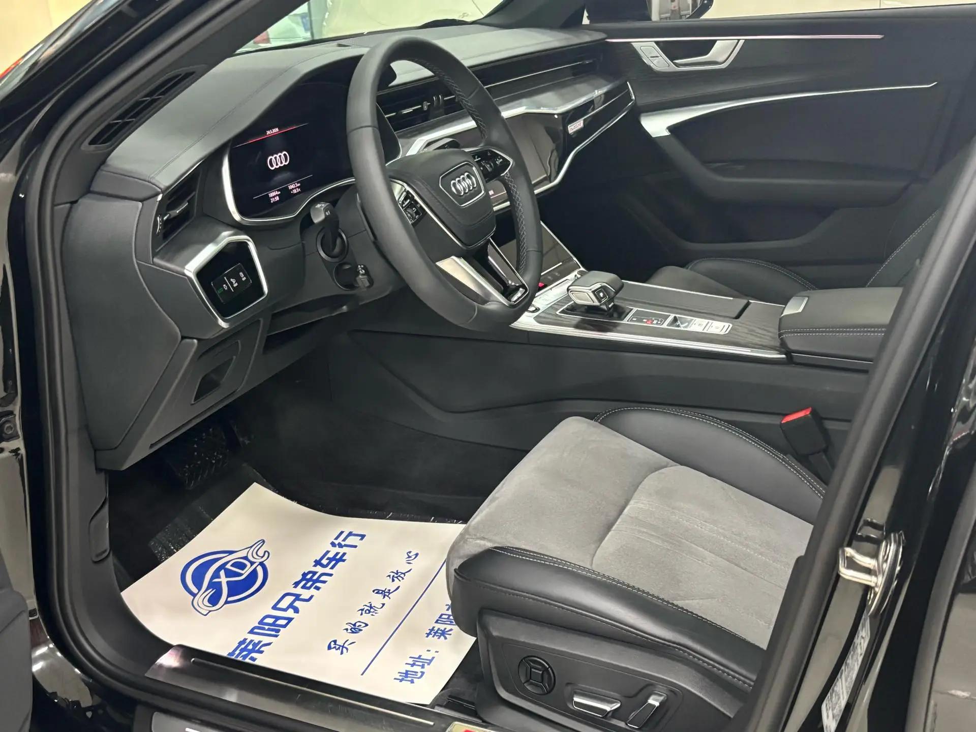 Audi 2024 A6L 2.0TFSI 45TFSI Quattro Prestige Dynamic Edition Automatic 3