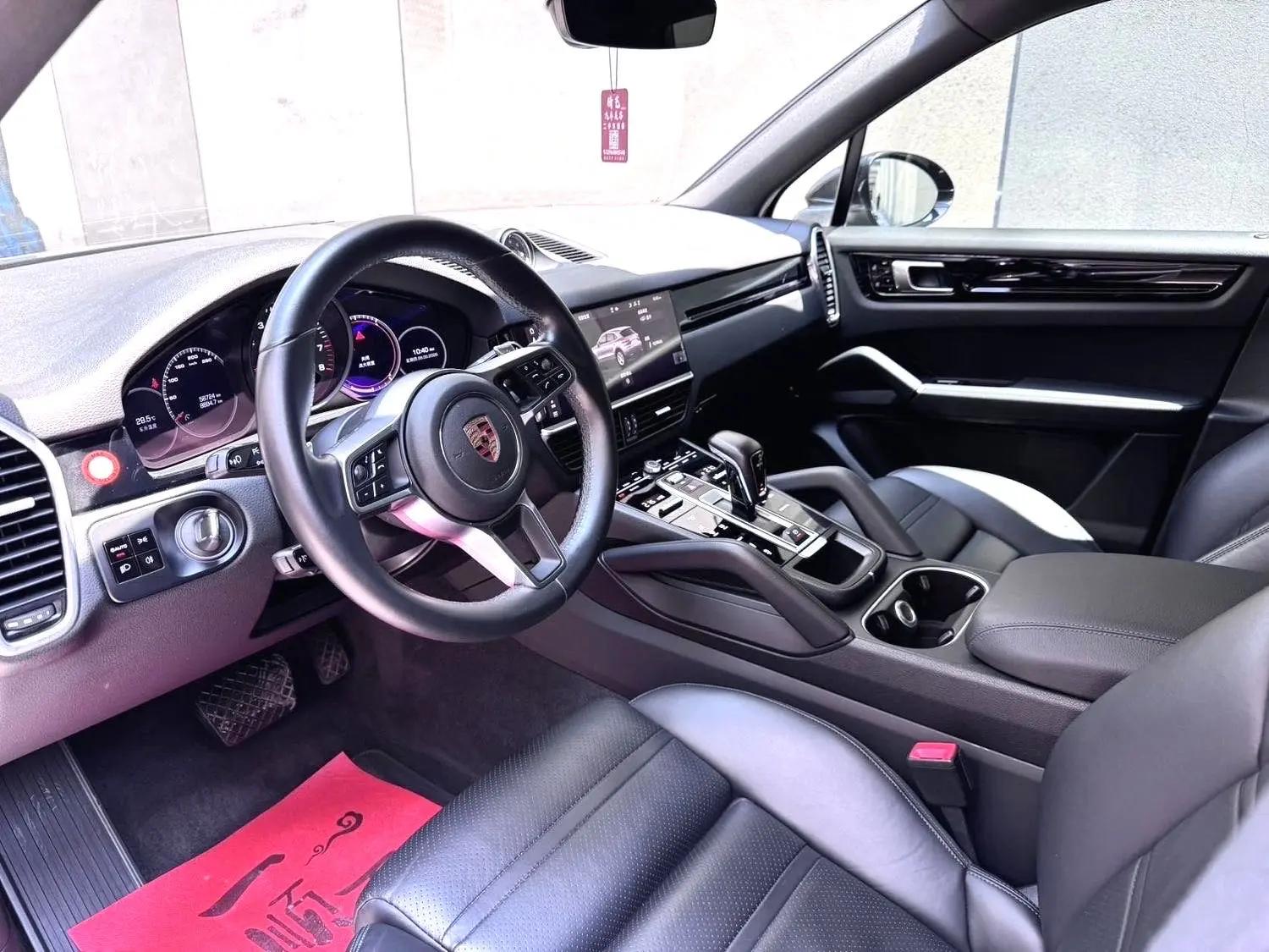 Cayenne 2019 Cayenne 3.0T 5