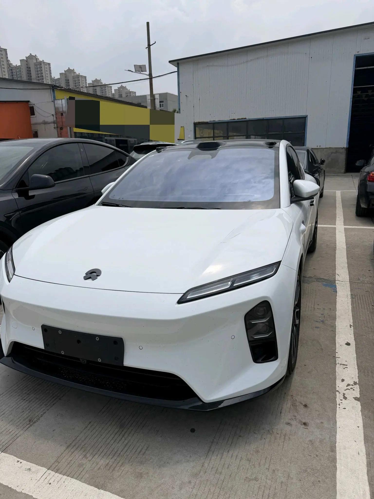 Открыть галерею: NIO 2025 ET5 75kWh automatic gear