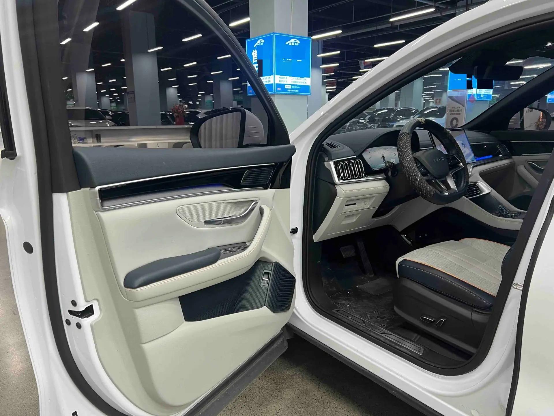BYD 2023 Song PLUS DM-i 1.5 Stepless Champion Edition 150KM Flagship PLUS Automatic Gear 4