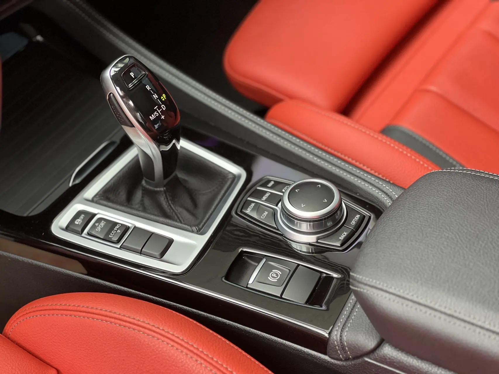 BMW 1 Series 2022 125i M Sports Obsidian Night Edition 4