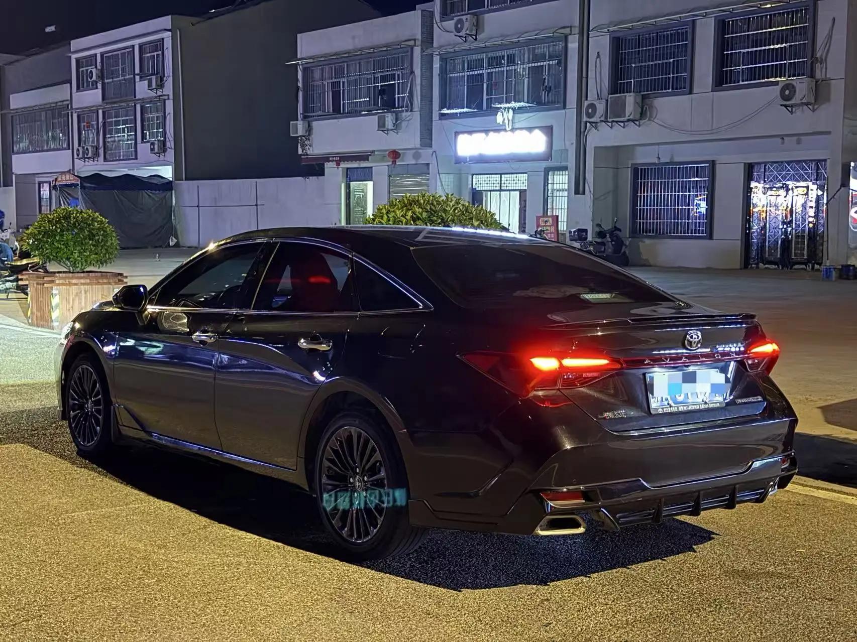 Asian Dragon 2021 2.5L Touring Distinguished SPORT Edition 3