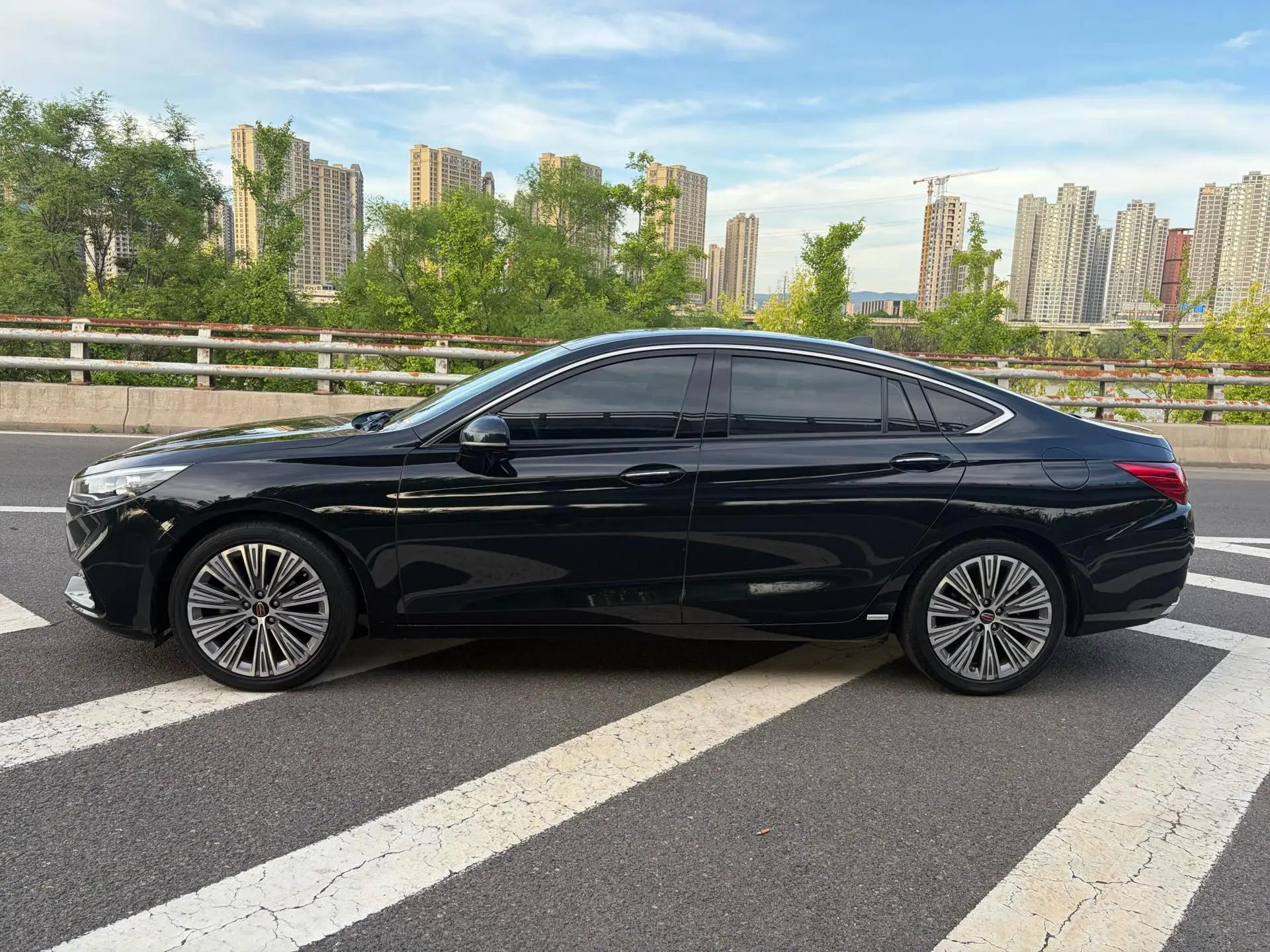 HongQi H5 Classic 2022 1.8T Auto Zhilian Flag Edition 10
