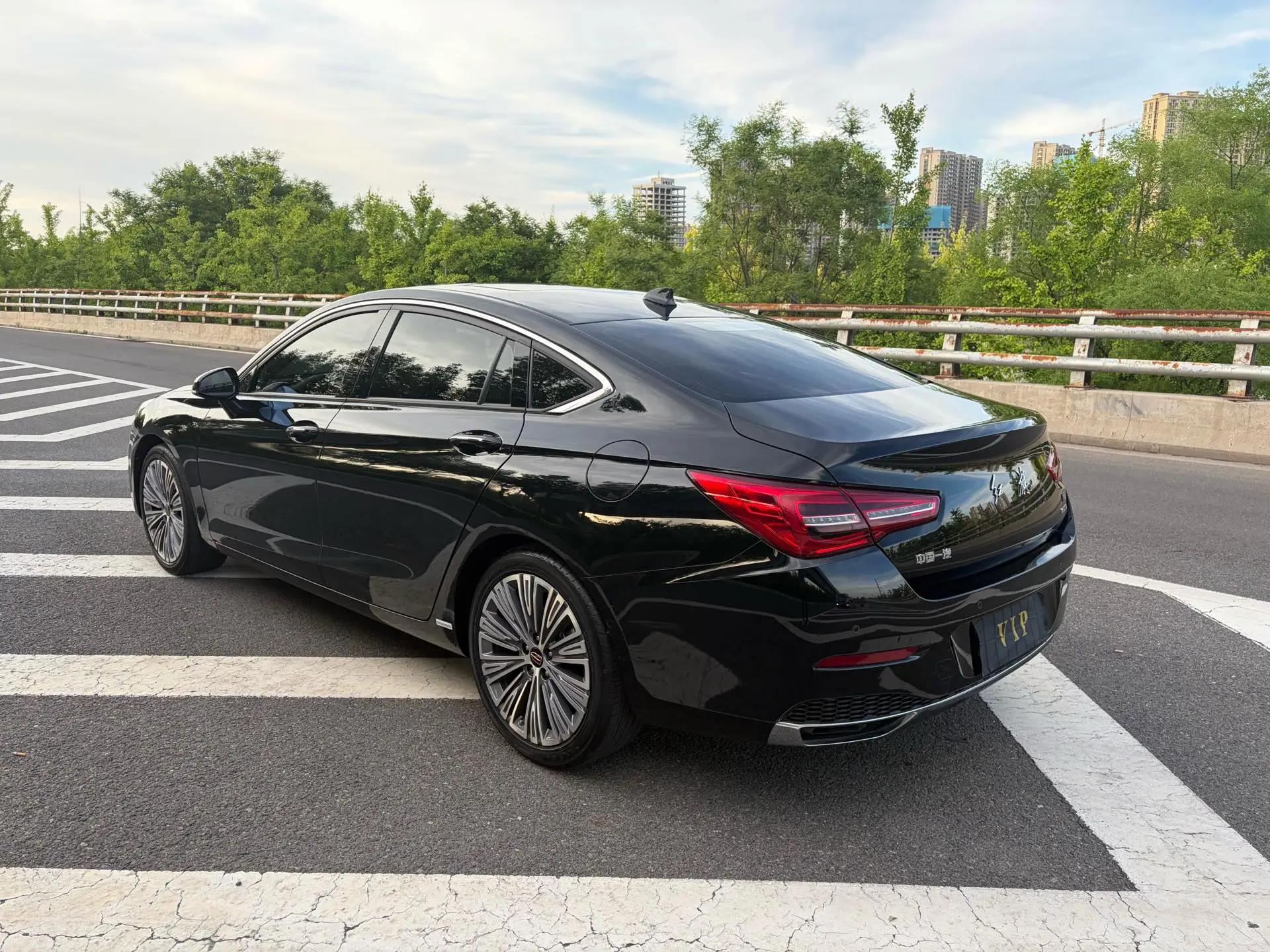 HongQi H5 Classic 2022 1.8T Auto Zhilian Flag Edition 7