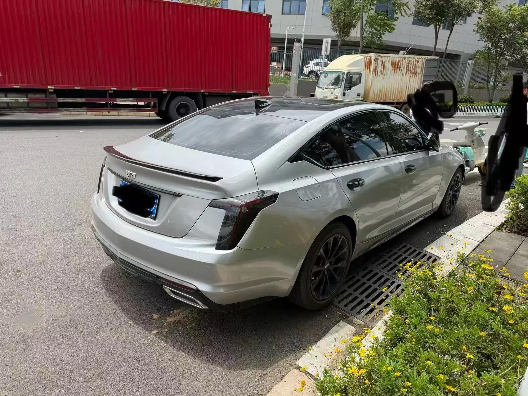 Cadillac CT5 2021 28T Leading Sports 6
