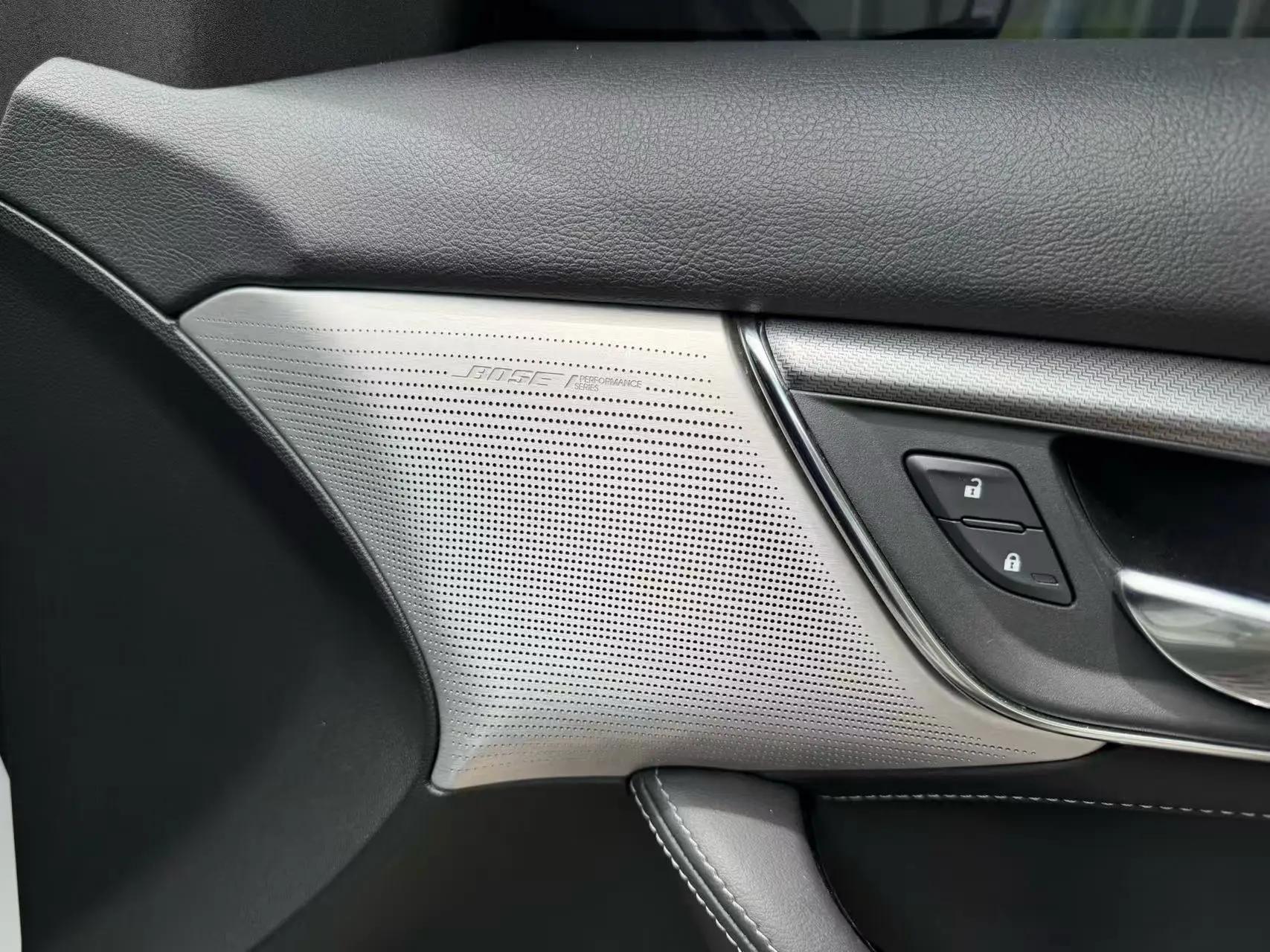 Cadillac CT5 2021 28T Leading Sports 7