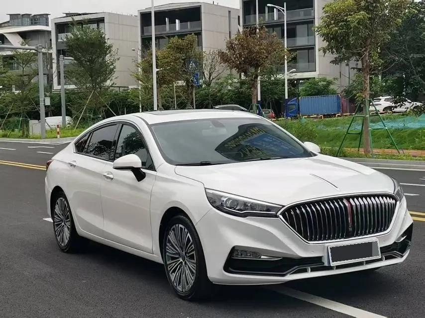 HongQi H5 Classic 2022 1.5T DCT Flag Rhyme Edition 3