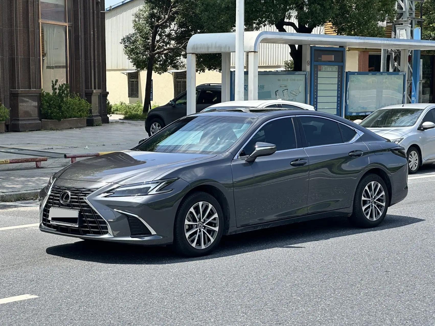 Lexus ES (Imported) 2024 ES200 2.0 Stepless Edition Automatic Gear