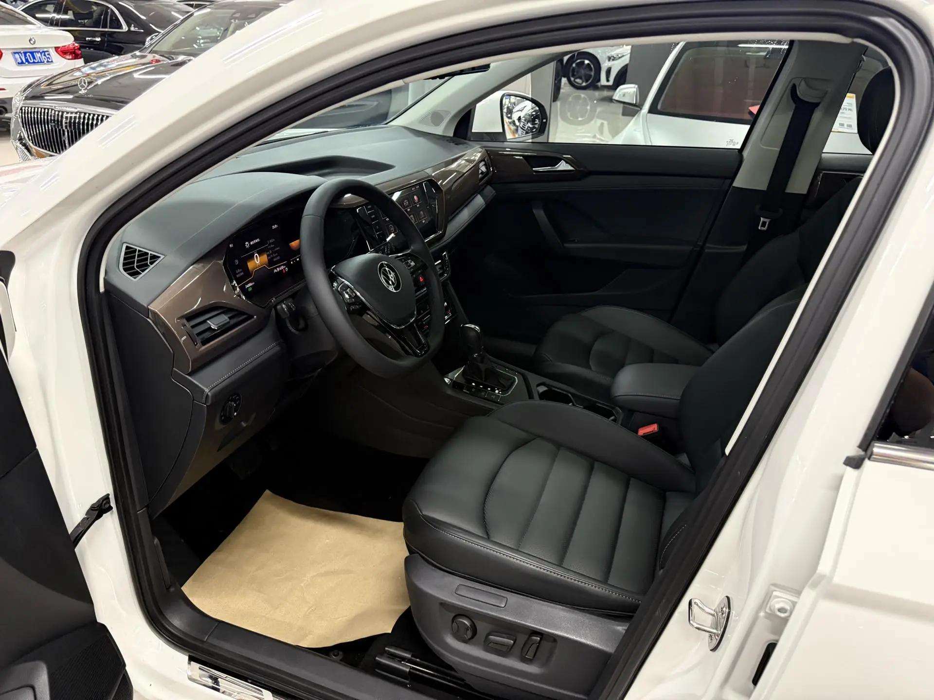 Tuyue 2022 280TSI Two-Drive Deluxe Edition 7