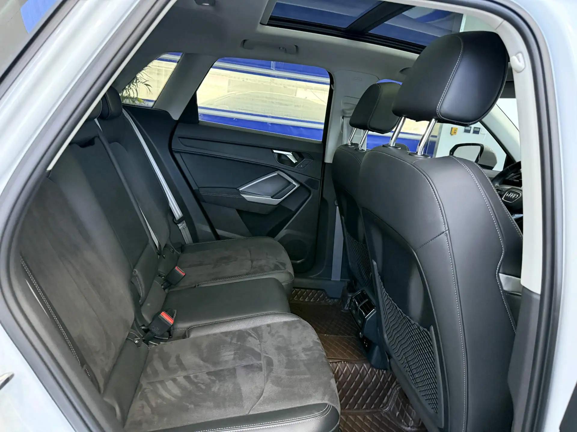 Audi Q3 2022 35 TFSI Fashion Dynamic 3