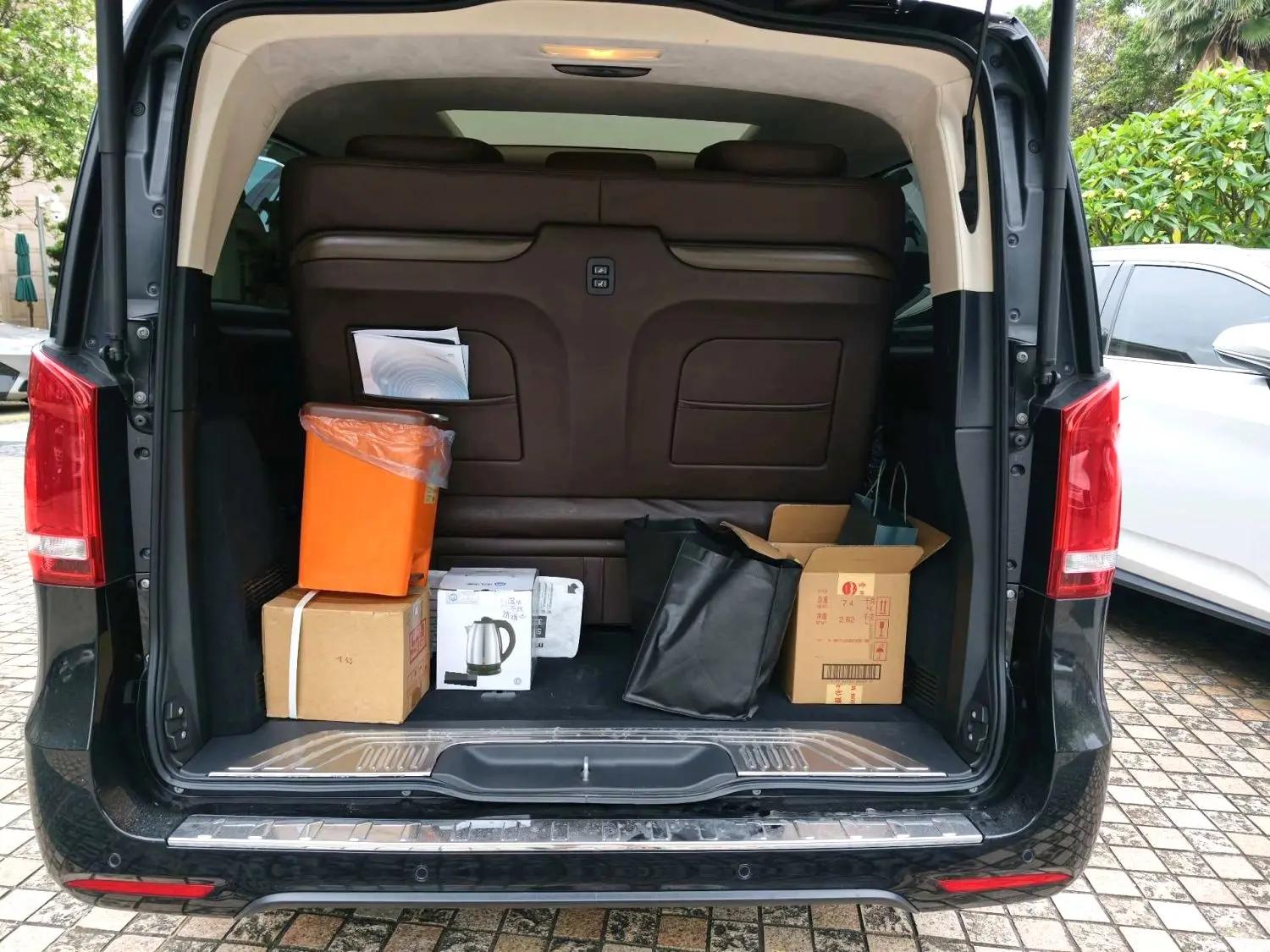 Mercedes Benz V 2022V 260 L 2.0T Deluxe Edition Automatic Gear 10