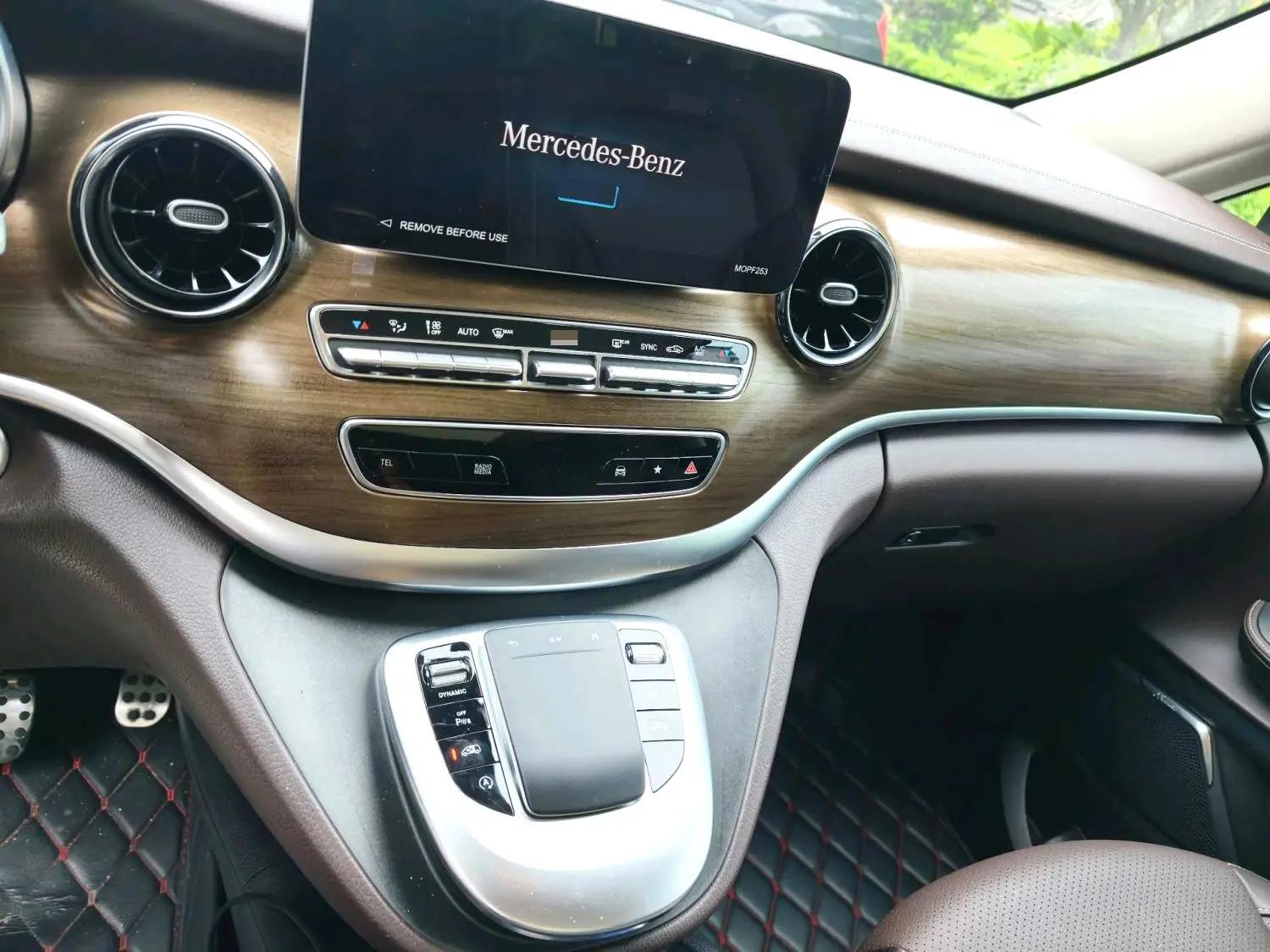 Mercedes Benz V 2022V 260 L 2.0T Deluxe Edition Automatic Gear 9
