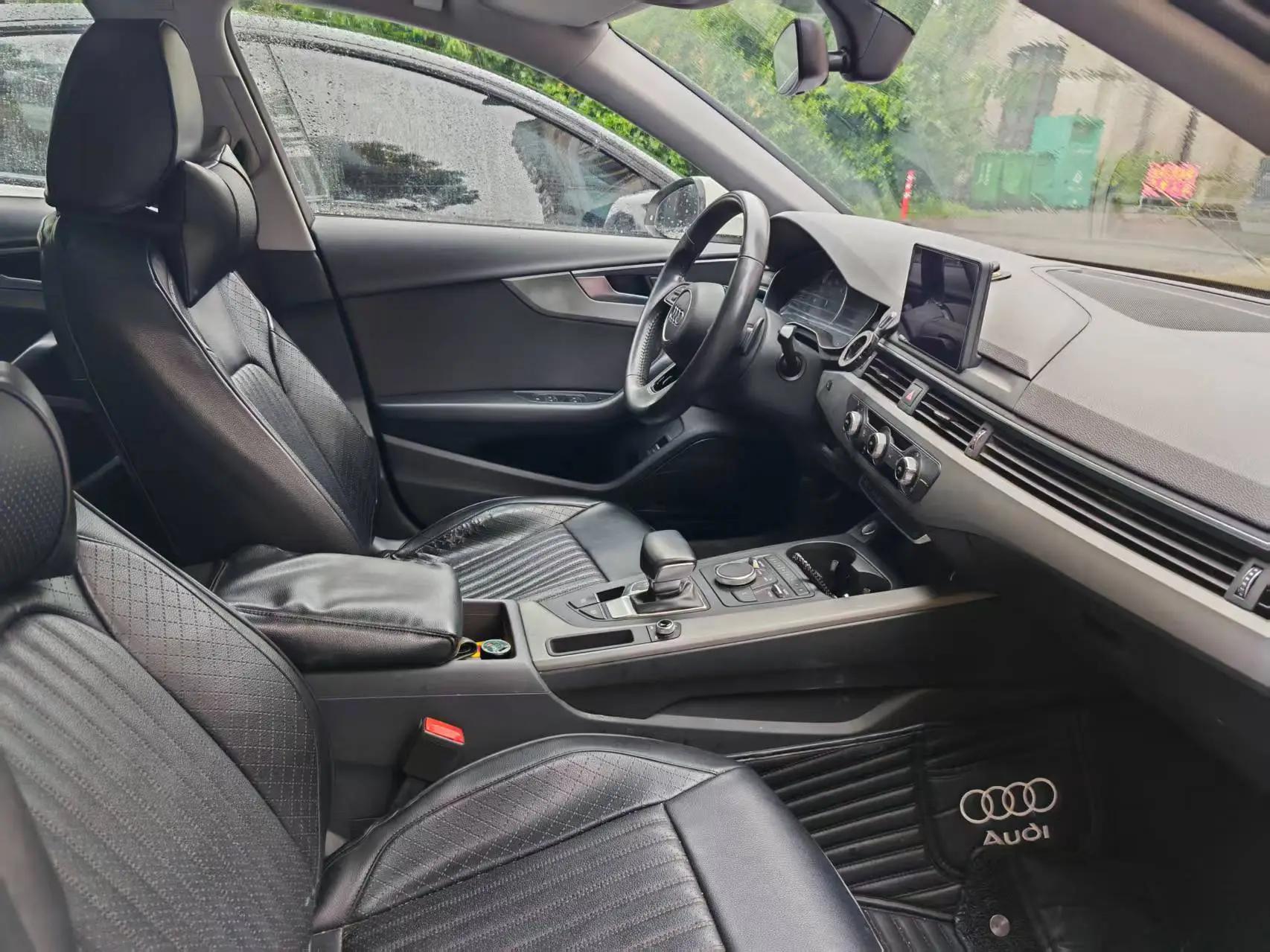 Audi A4L 2019 40 TFSI aggressive country VI 3
