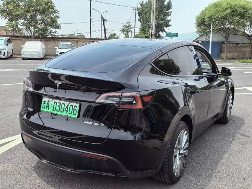 Model Y 2022 rear-wheel drive version 4