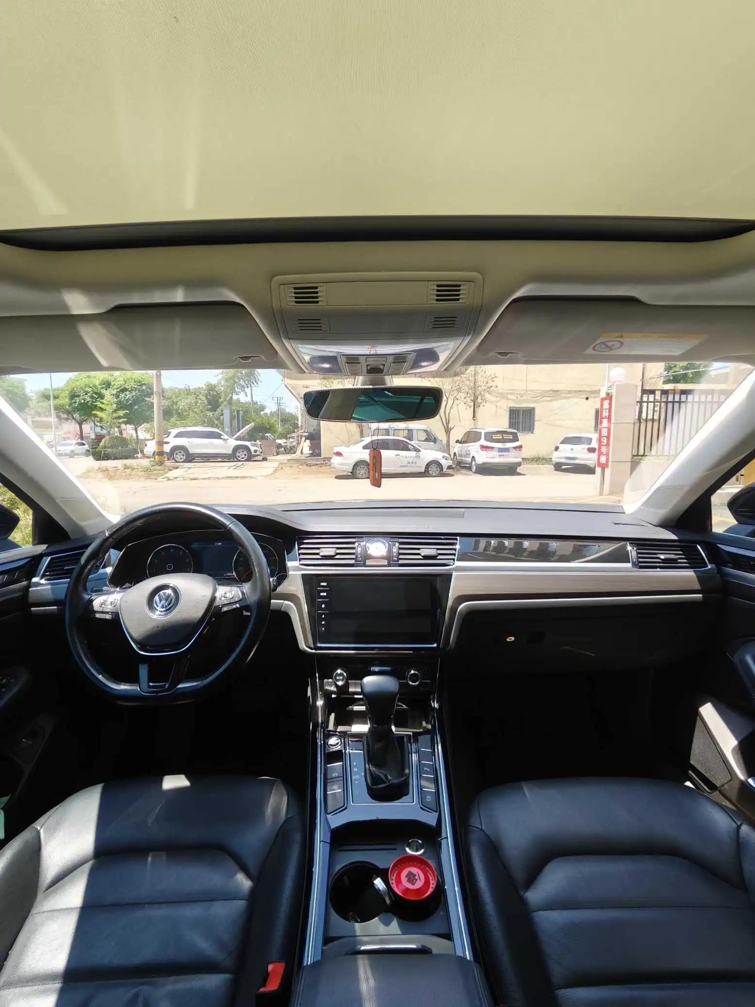 Hui Ang 2019 380TSI Two-Drive Business Edition National V 6