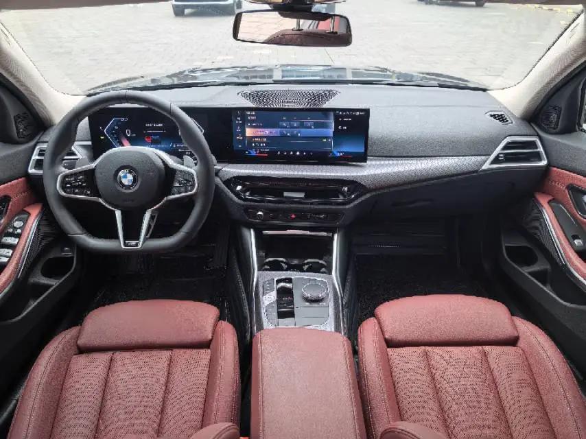 BMW 3 Series 2025 Model 330Li 2.0T M Sport Night Edition Automatic 9