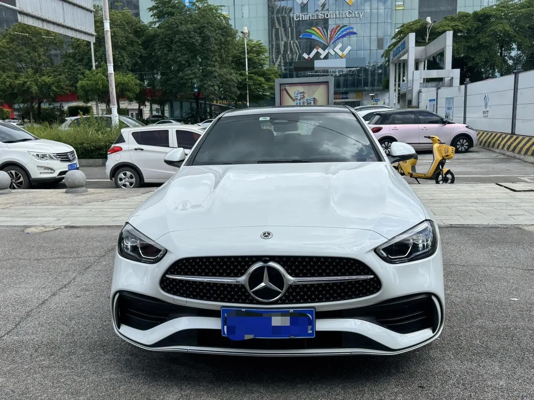Mercedes Benz C- Class 2023 C 260 L Sport Edition 4