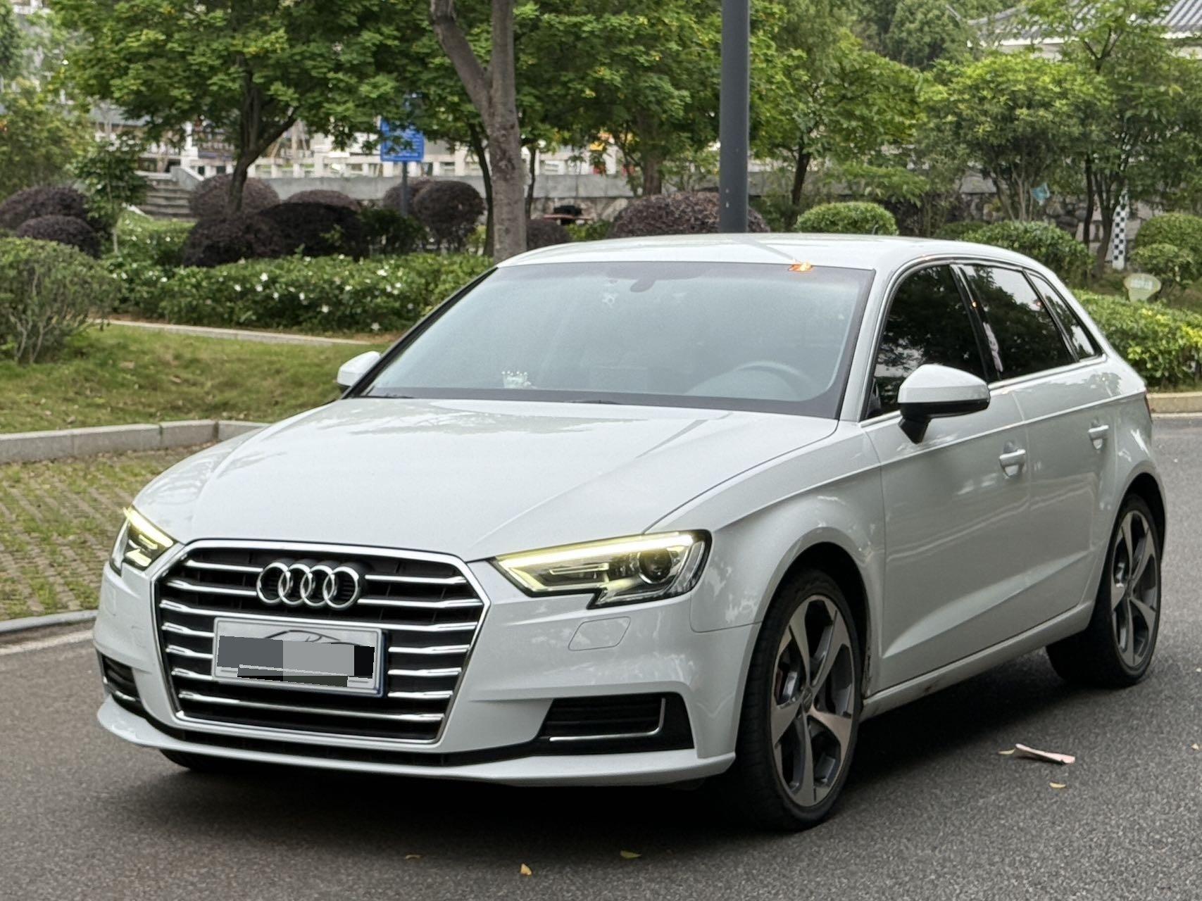 Audi A3 2020 Sportback 35 TFSI aggressive country v
