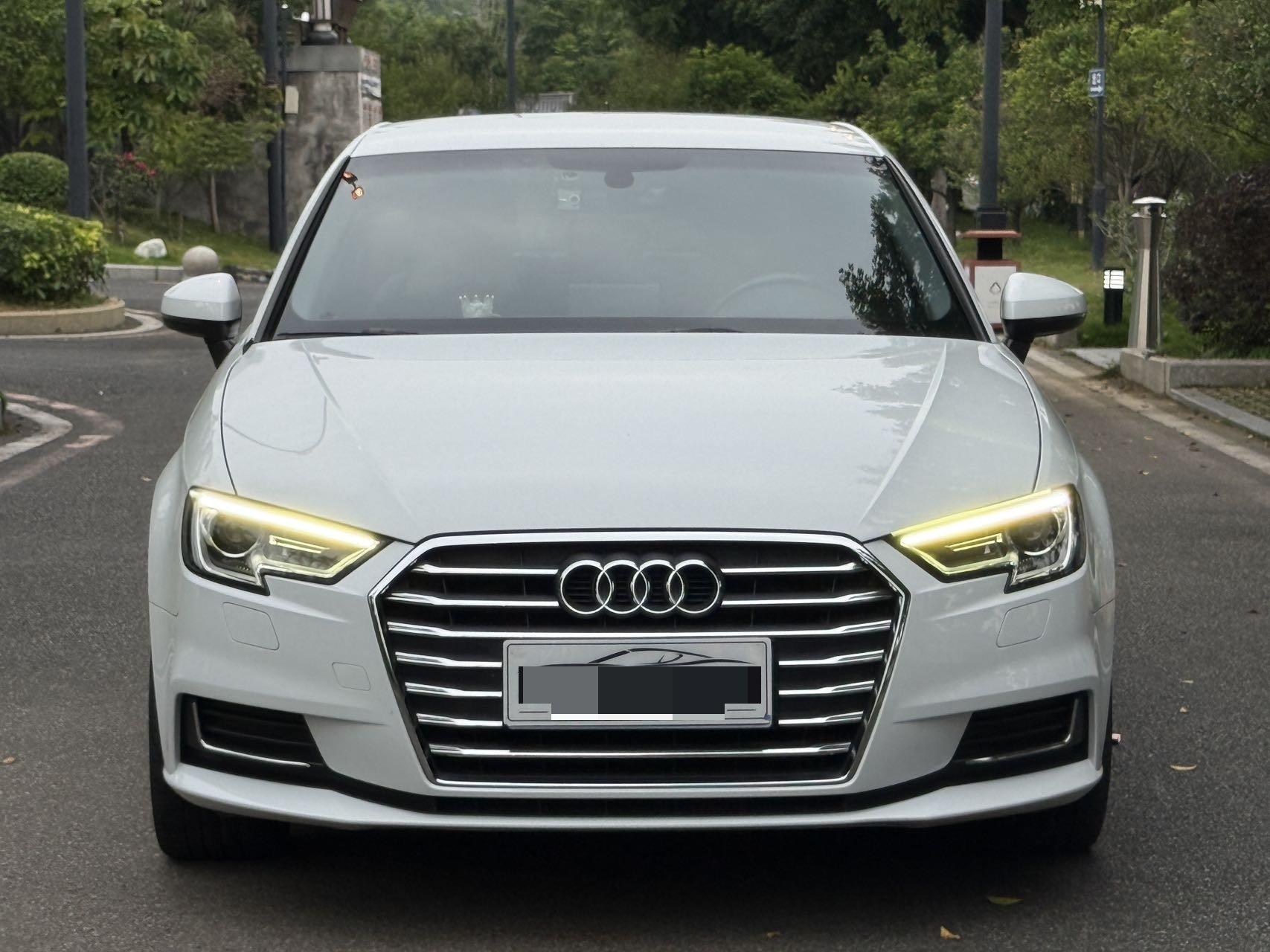 Audi A3 2020 Sportback 35 TFSI aggressive country v 2