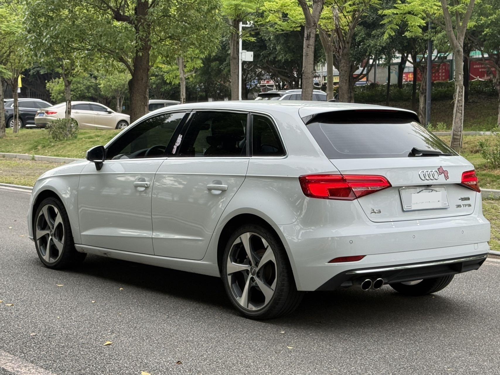 Audi A3 2020 Sportback 35 TFSI aggressive country v 6