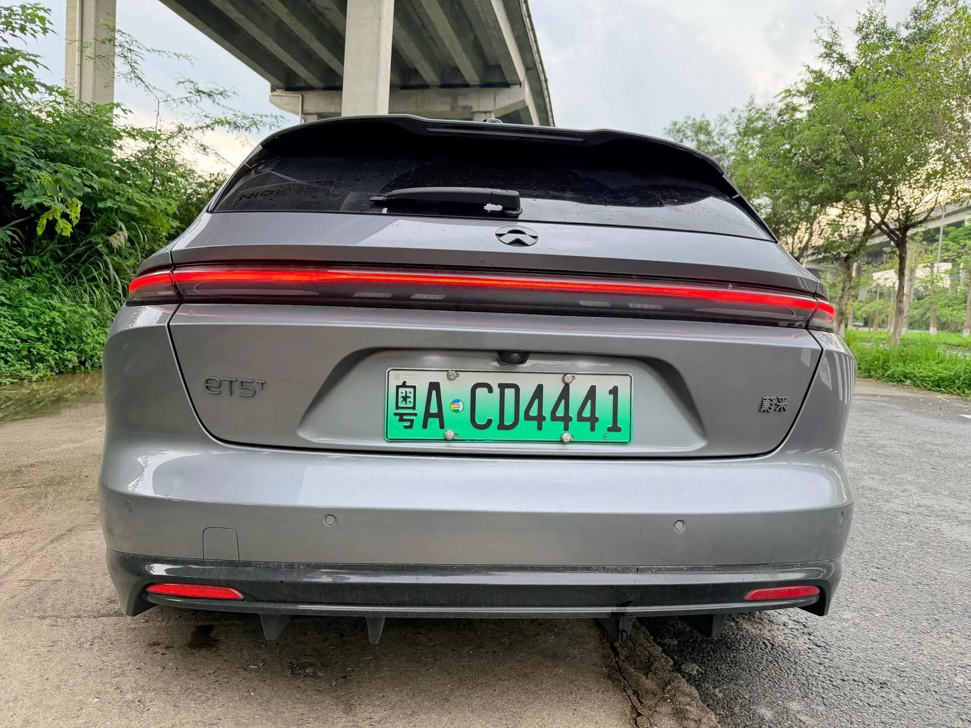 NIO 2025 ET5T 75kWh Touring automatic 5