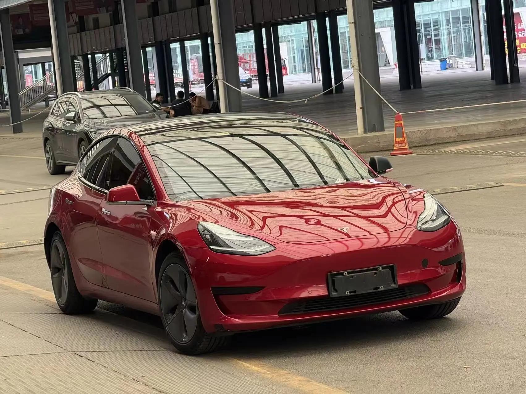 2020 Model 3 Standard Range Rear-Wheel Drive Upgrade Version 3