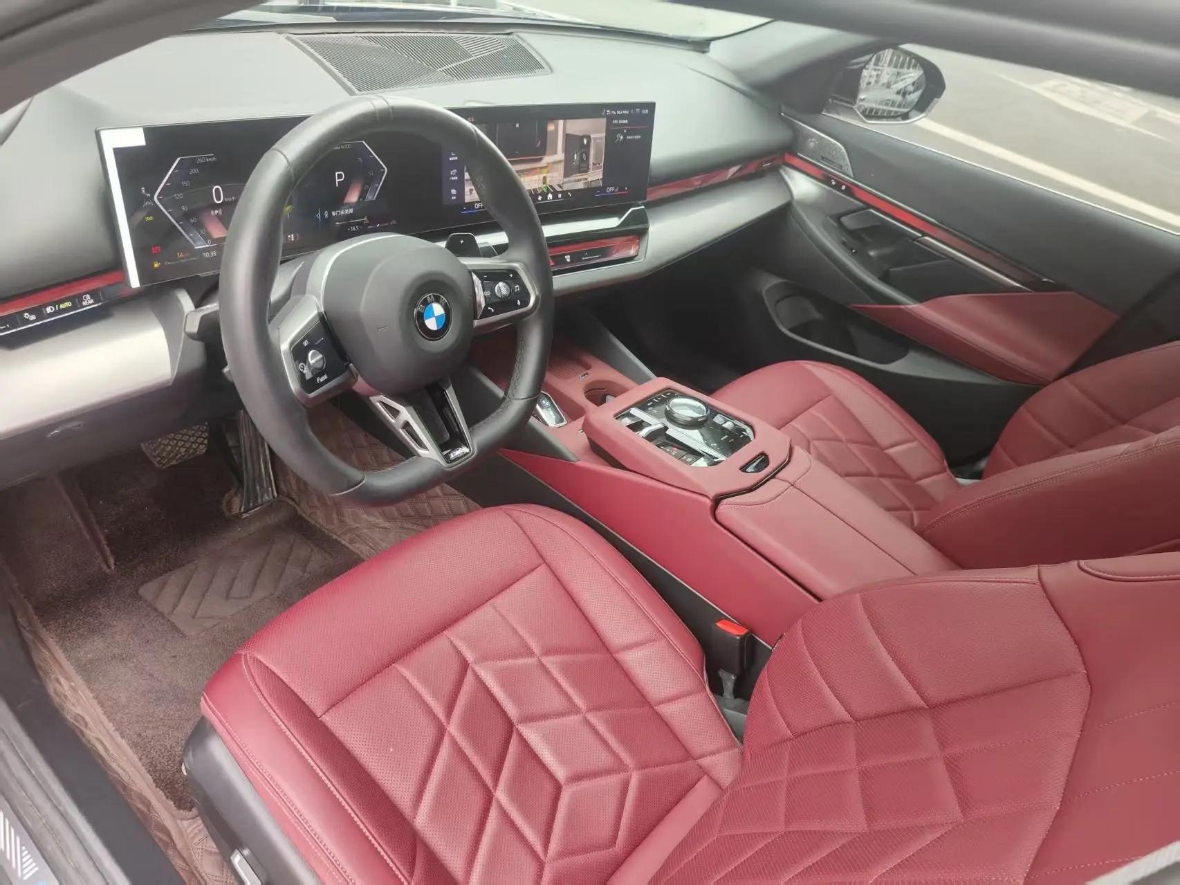 BMW 5 Series 2025 Model 530Li 48V 2.0T Luxury Line M Sport Package Automatic 2