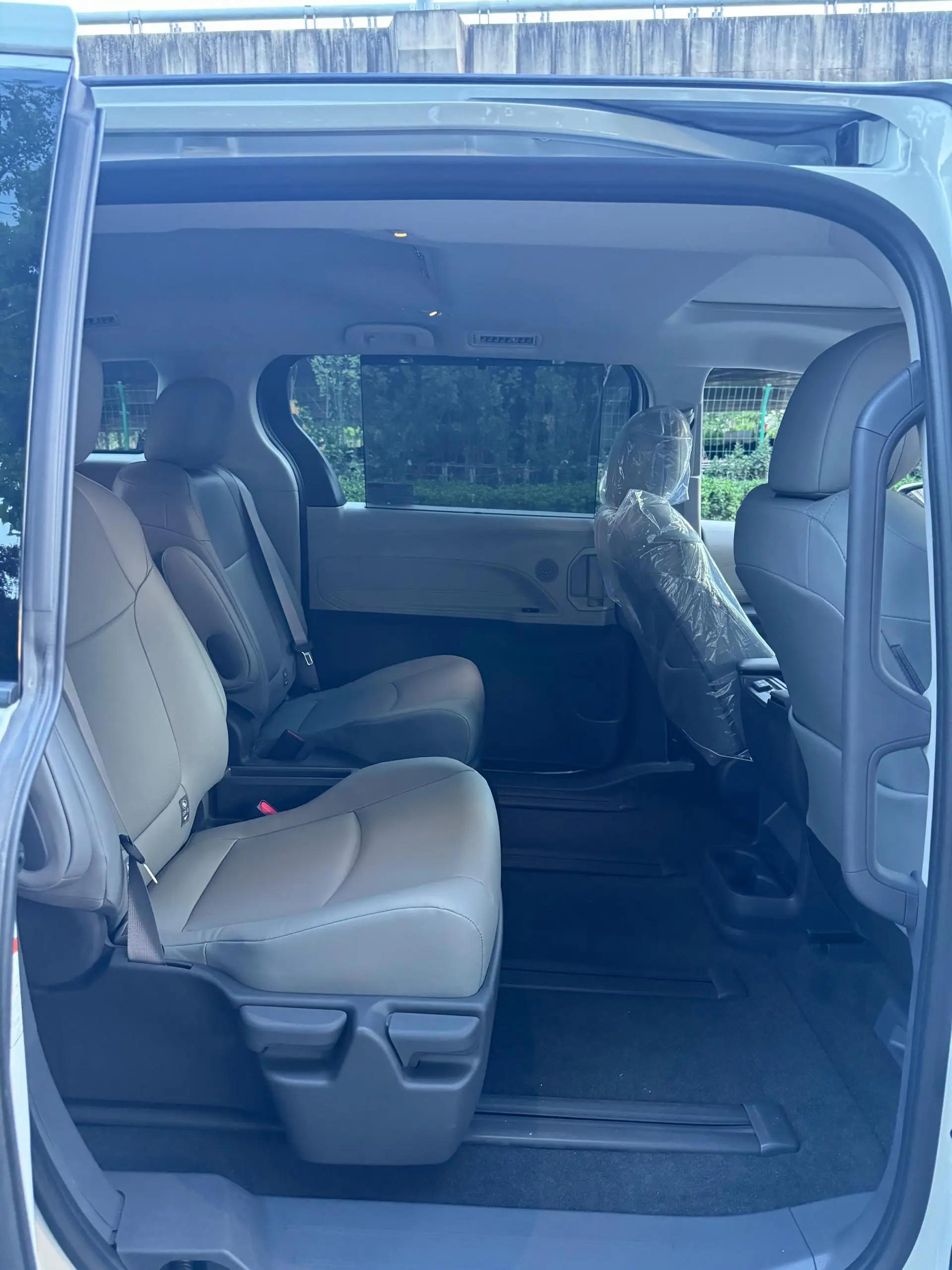 Toyota 2024 Sienna HYBRID 2.5 CVT Comfort Edition Automatic 7